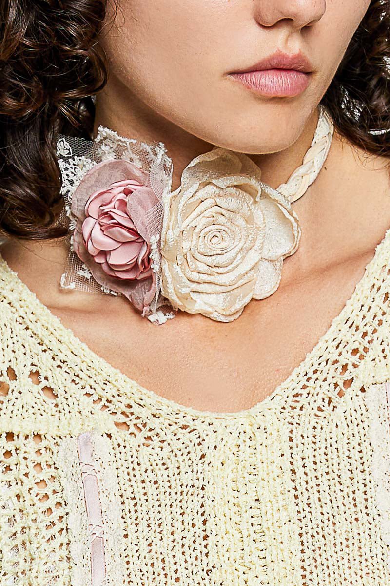 Crochet Flower Belt - Vintage Vault Boutique
