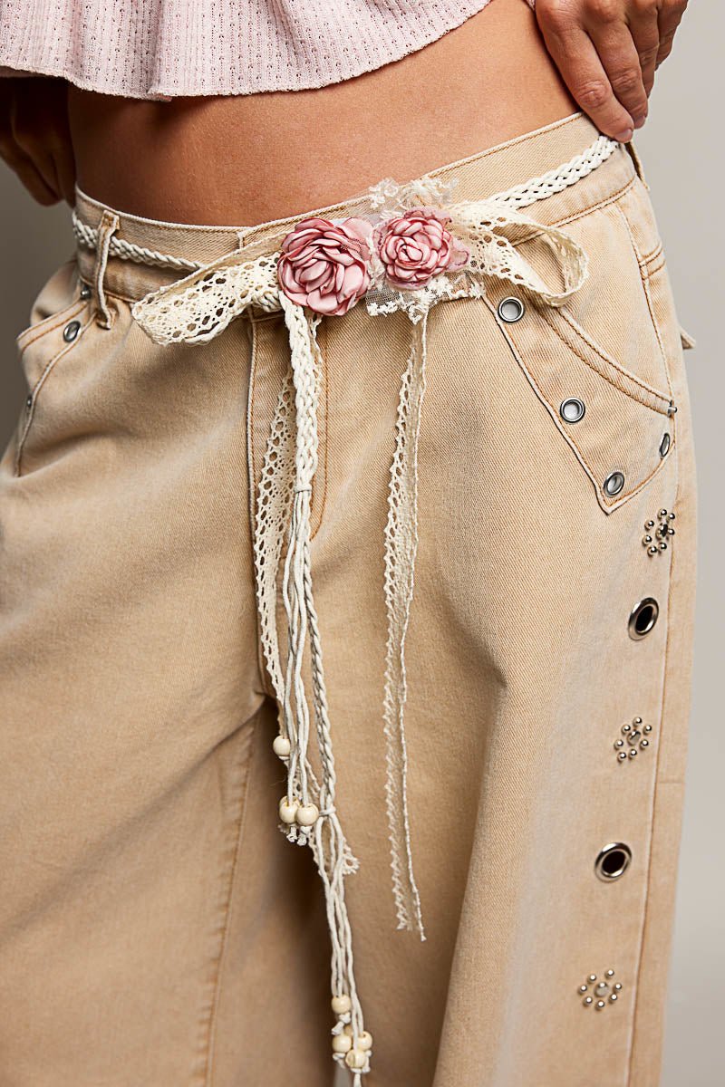 Crochet Lace and Flower Belt - Vintage Vault Boutique