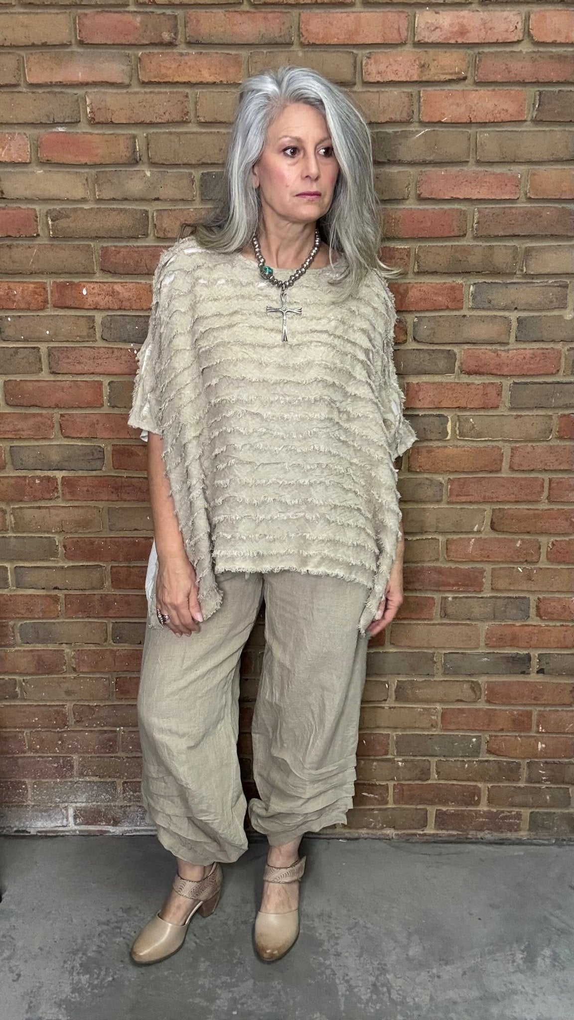 Linen Ruffled and Tucked Top - Vintage Vault Boutique