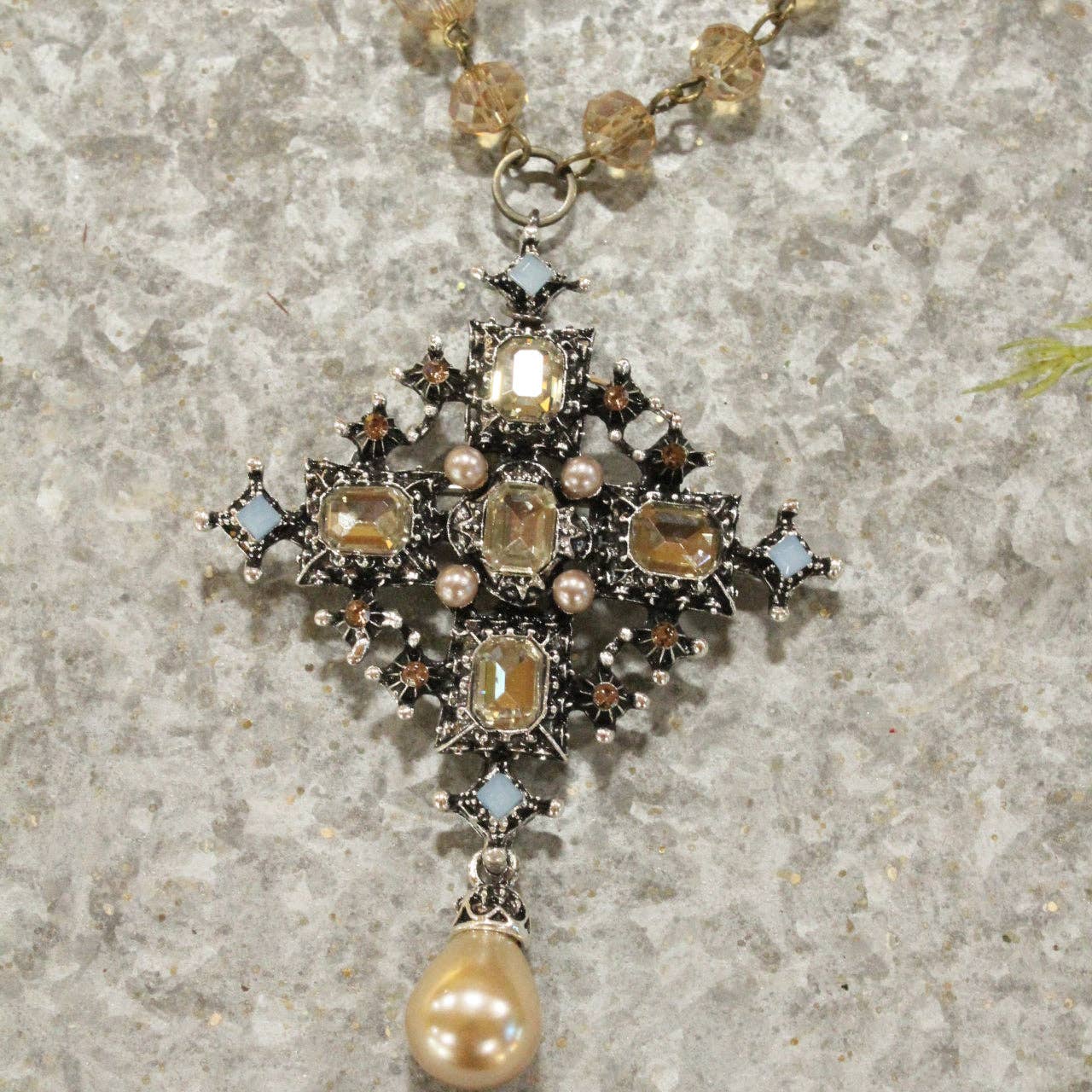 Classy Blue & Topaz Necklace Valentine