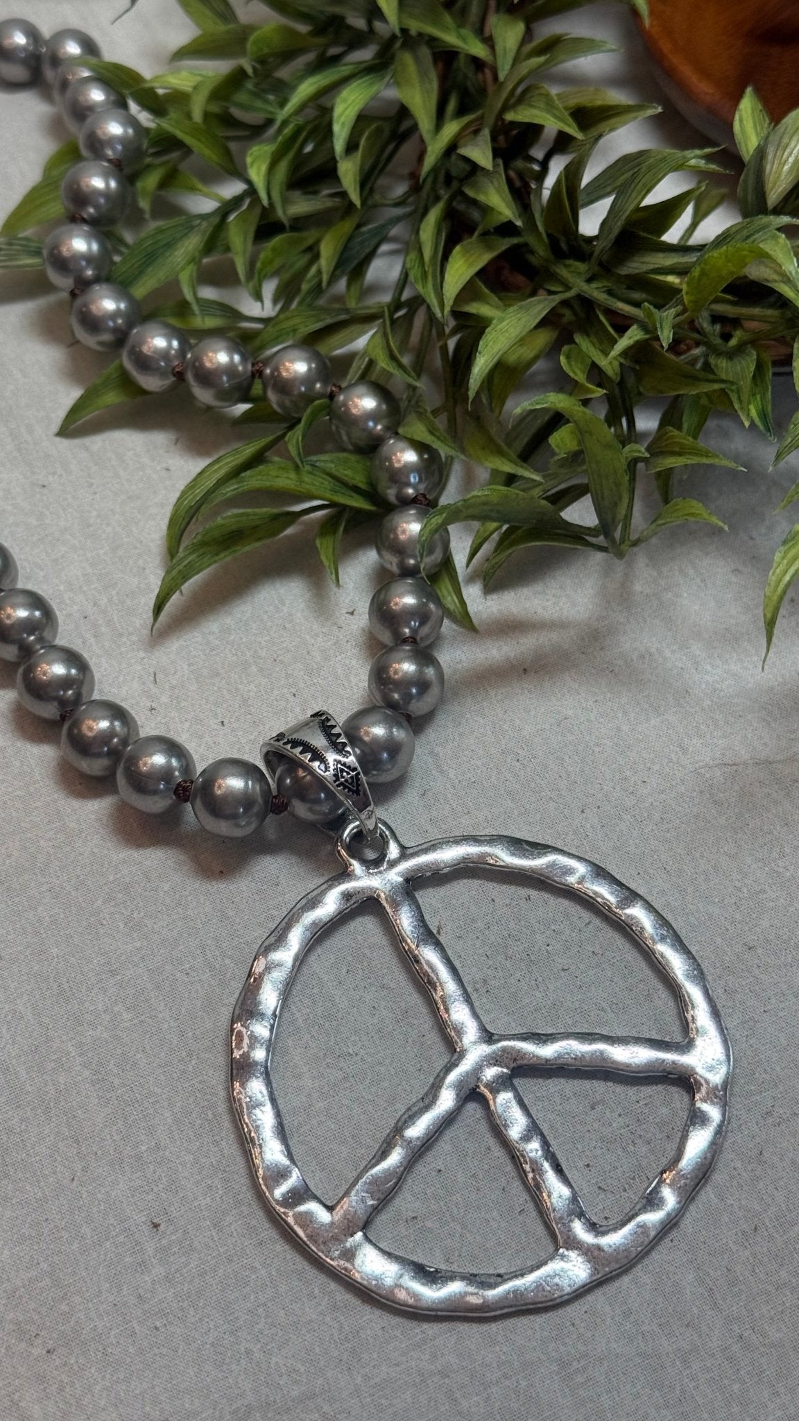 Large Open Peace Sign Necklace - Vintage Vault Boutique