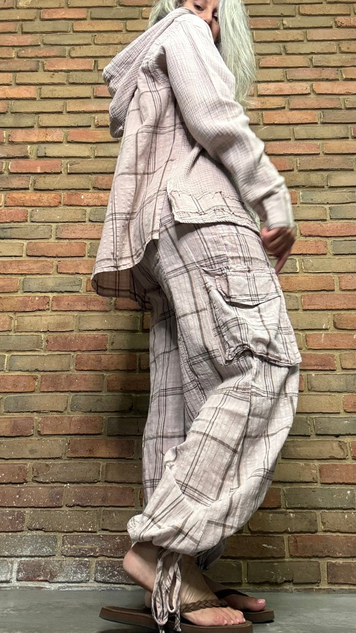 Dusty Lavender Plaid Joggers - Vintage Vault Boutique