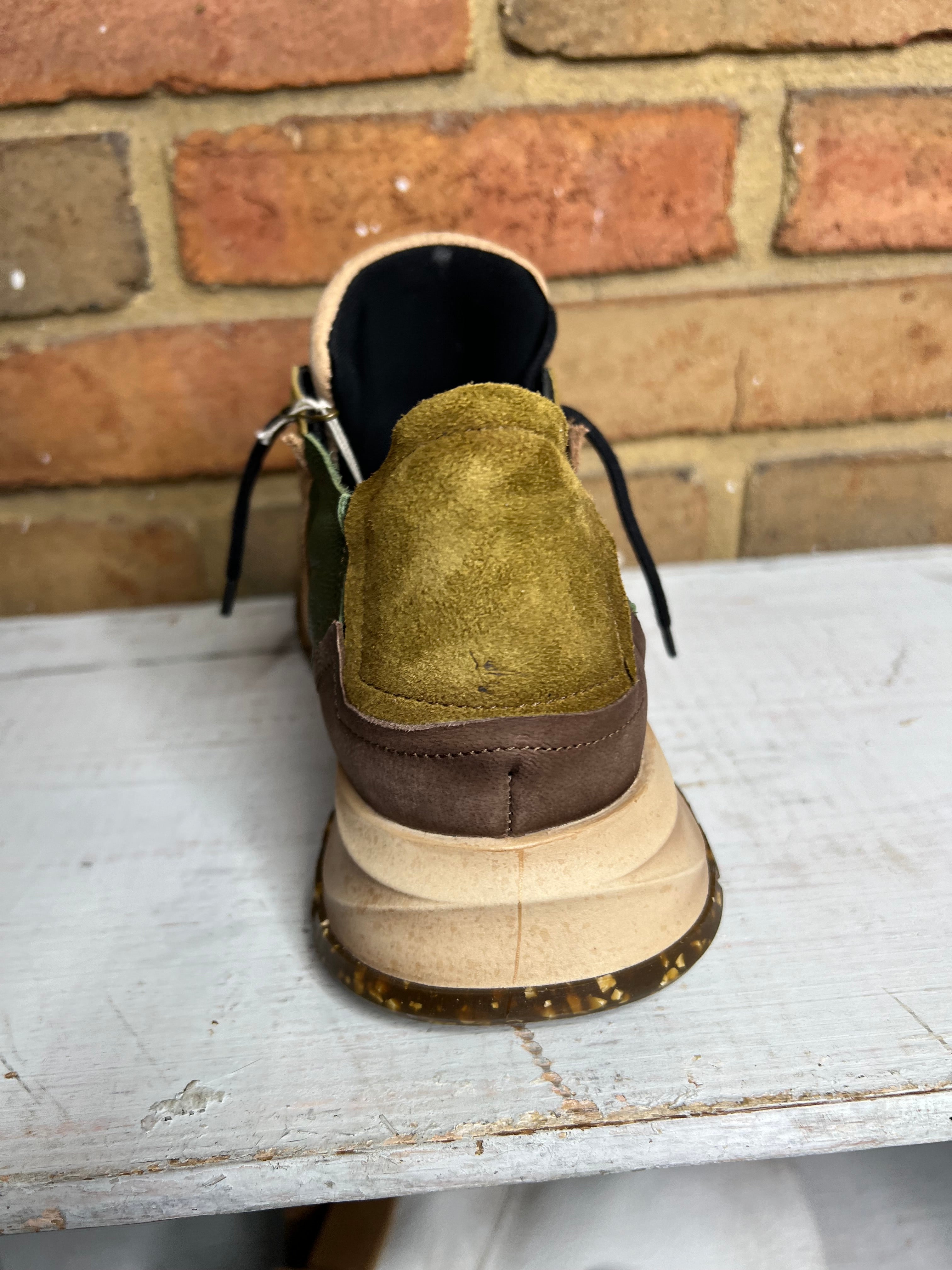 Themis Sneaker Sz 36 37
