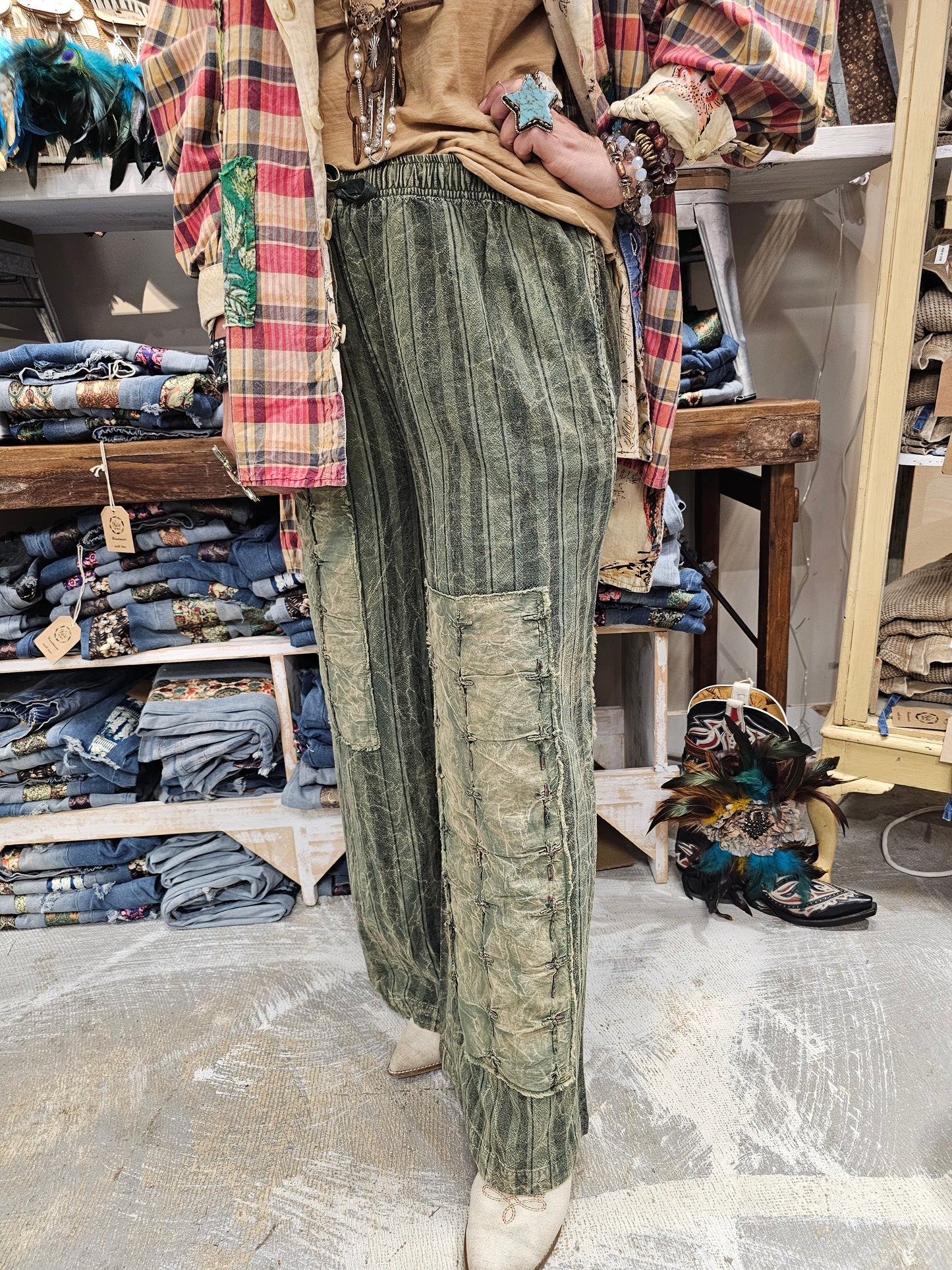 Knotty Pant