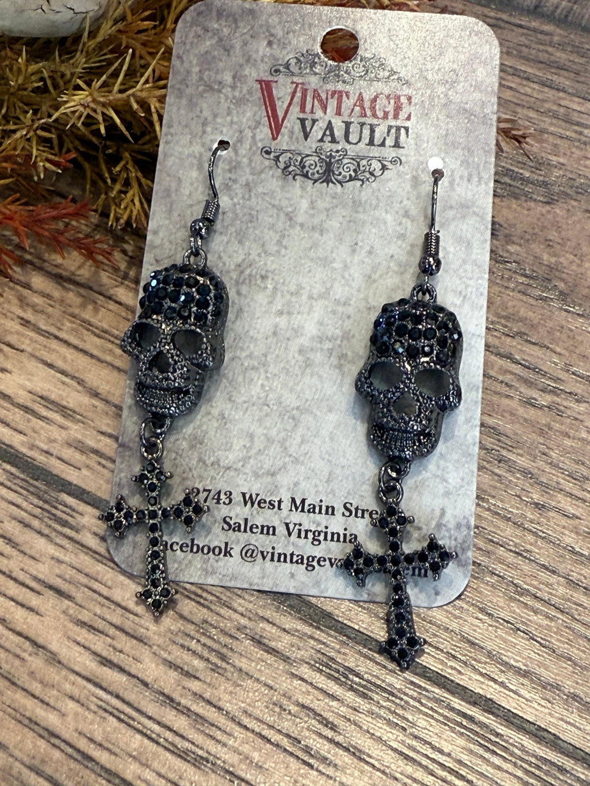 Skull Cross ER - Vintage Vault Boutique