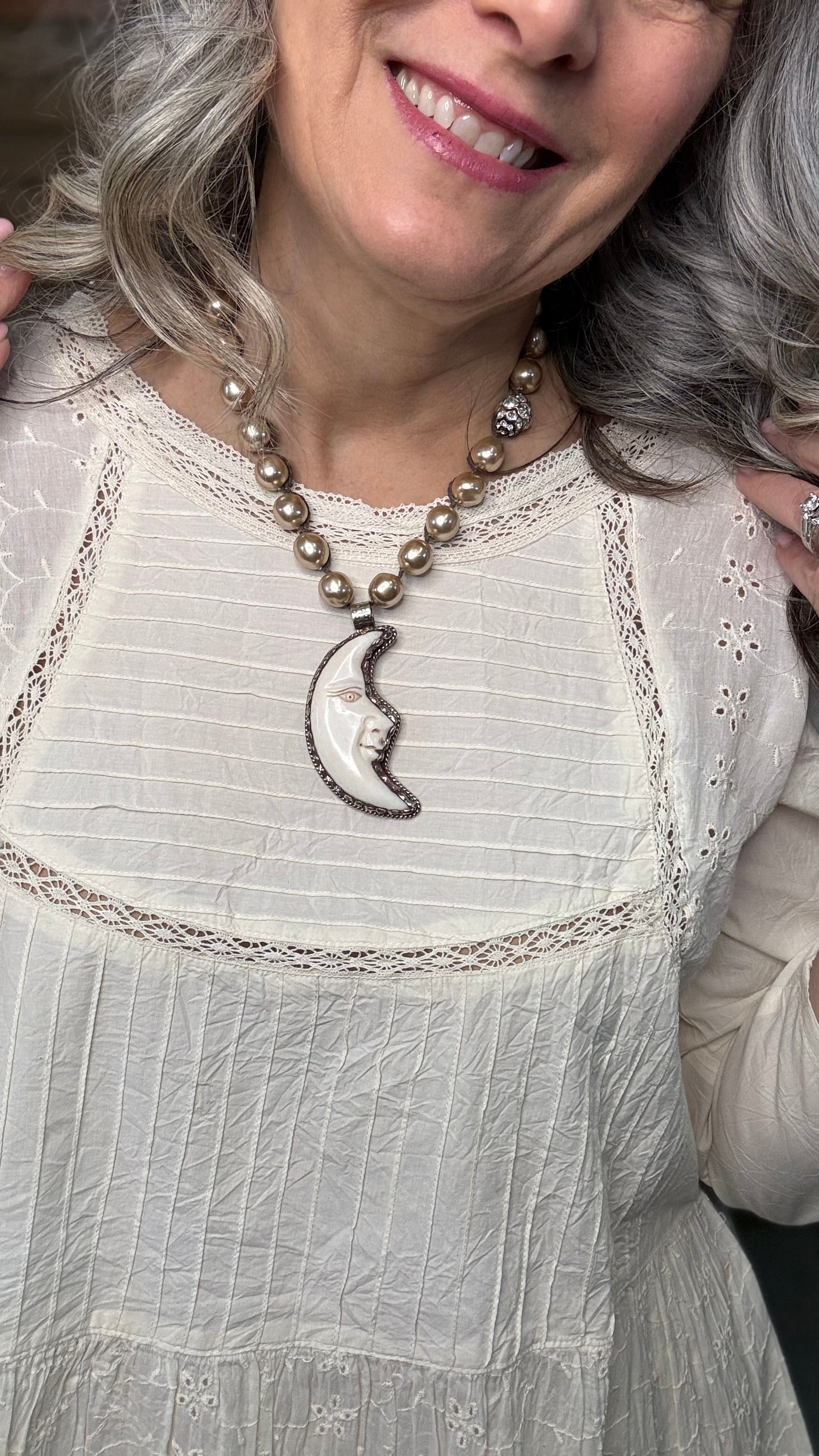 Open Lace Pin Tuck 3/4 Sleeve Top