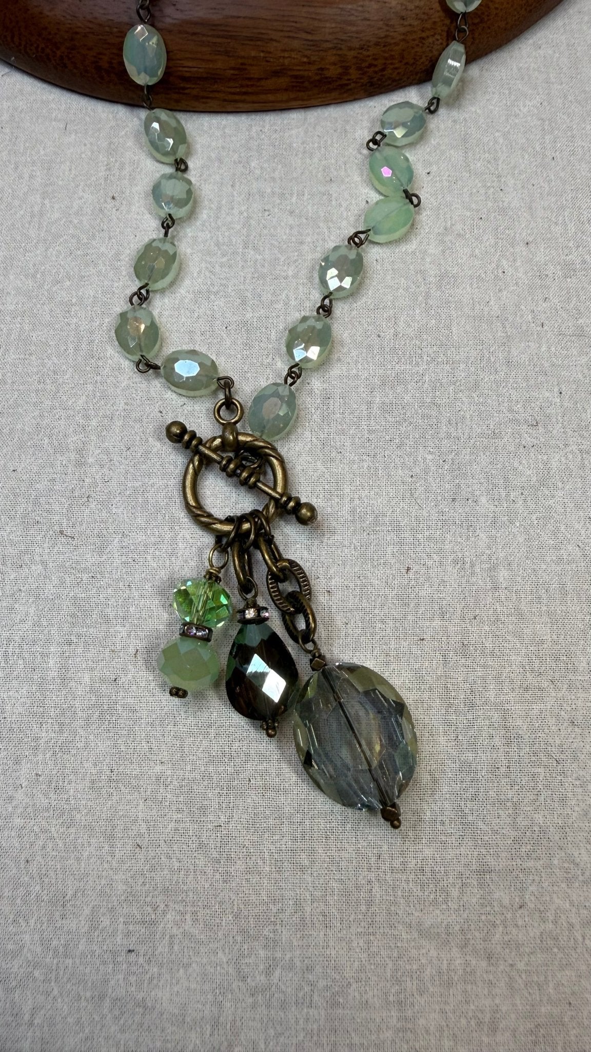 Mint Crystal Beaded Necklace - Vintage Vault Boutique