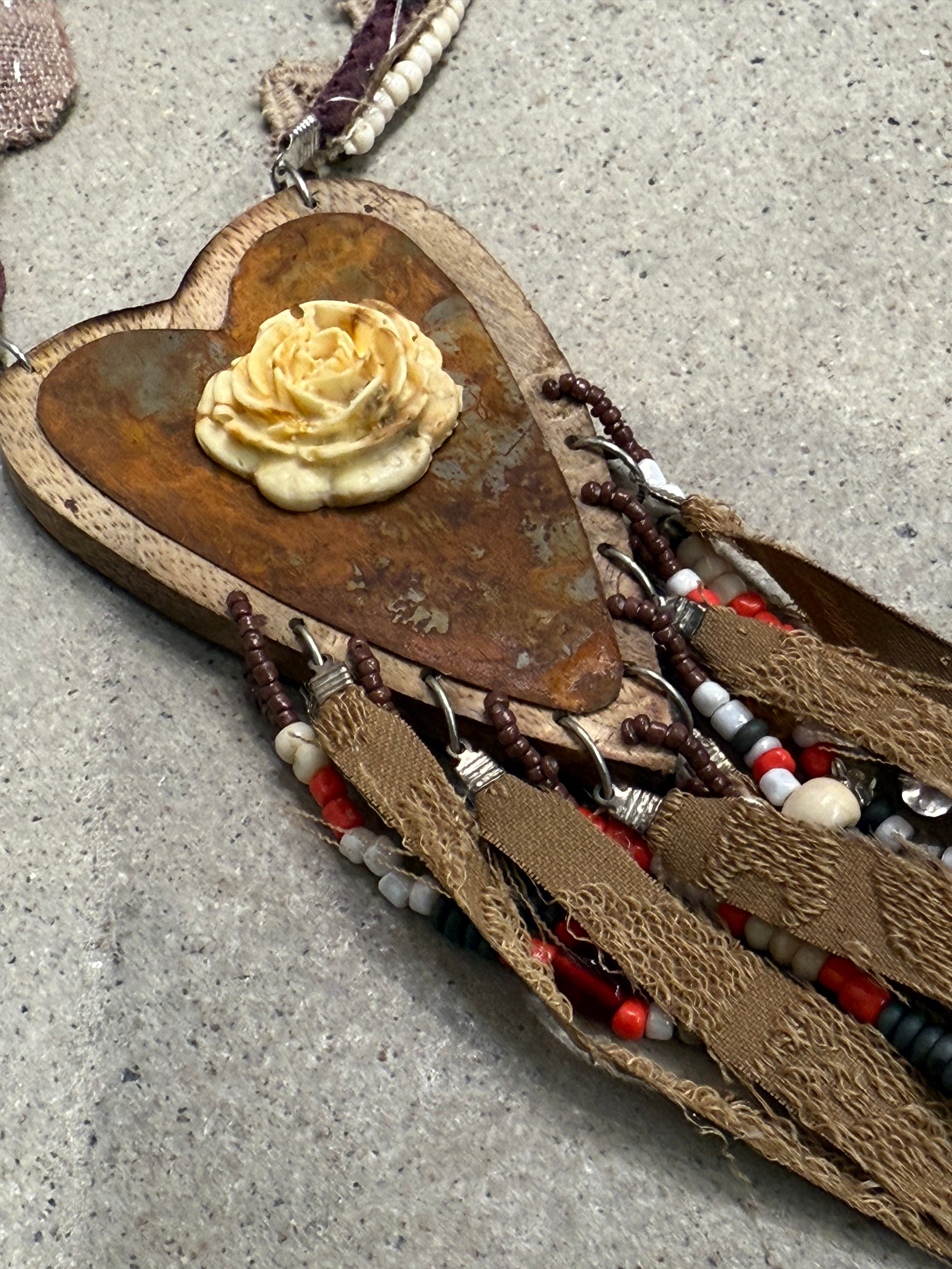 White Rose Necklace
