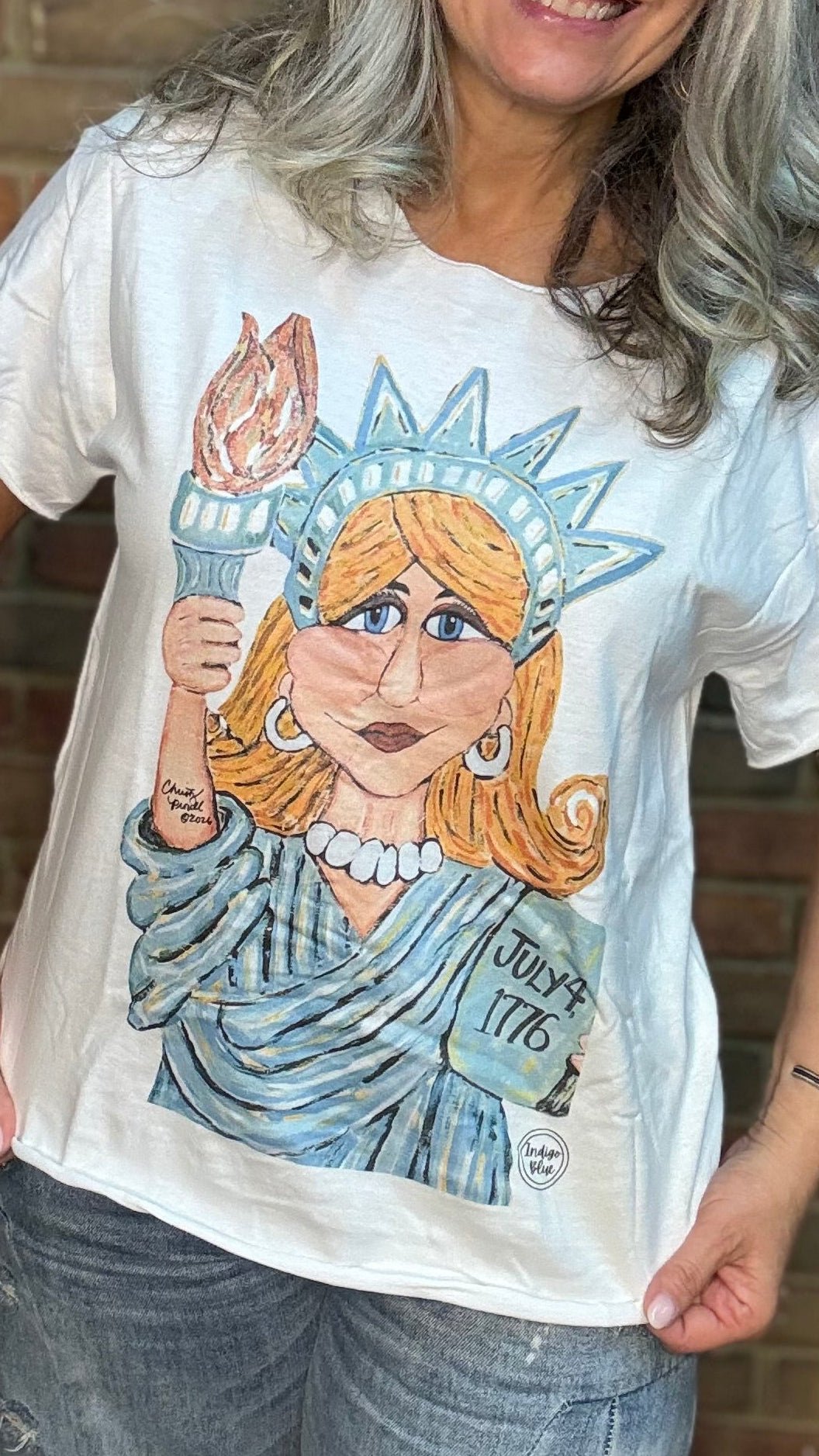 Lady Liberty T-Shirt - Vintage Vault Boutique