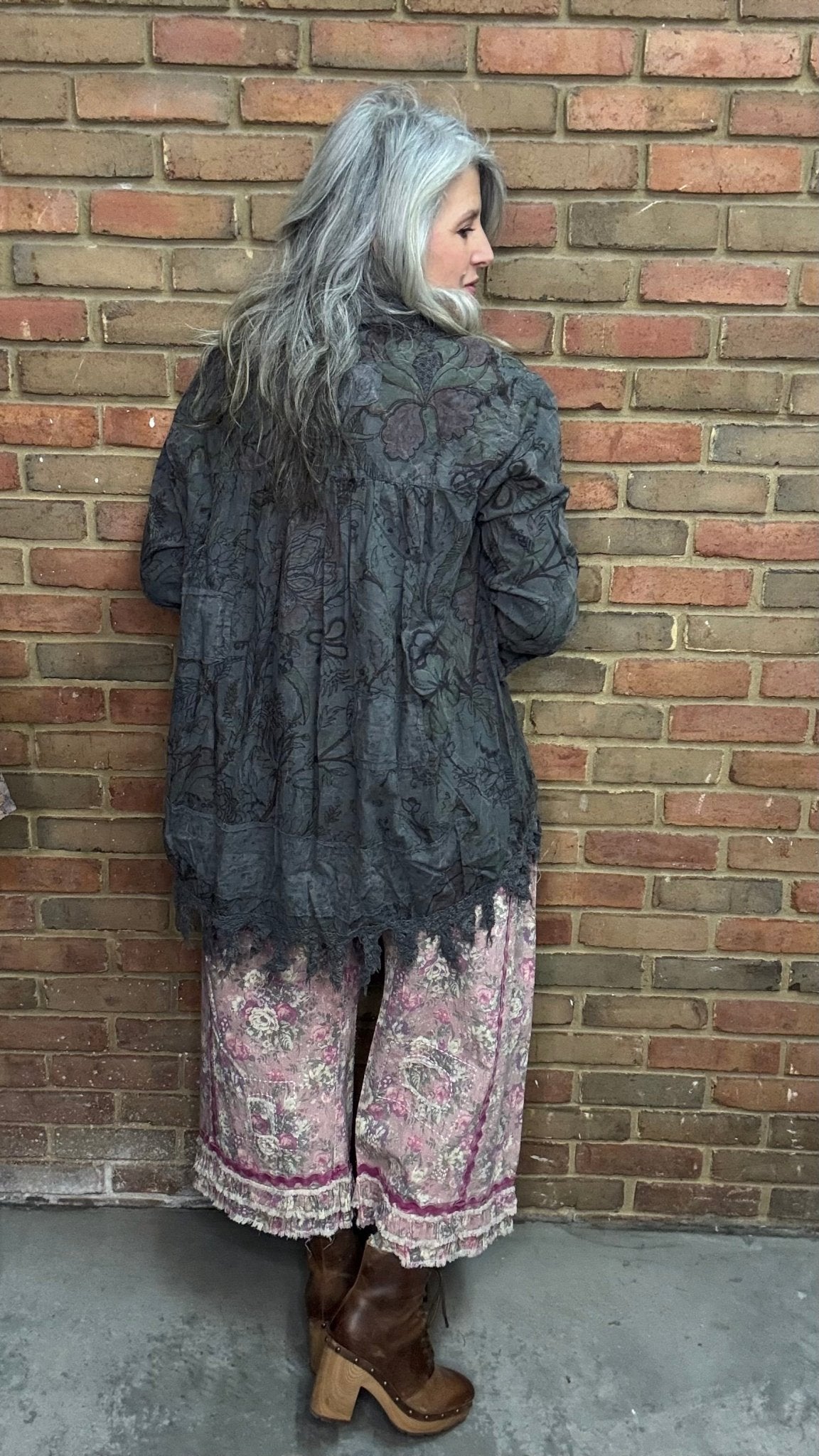 Drifting Petals Top - Vintage Vault Boutique