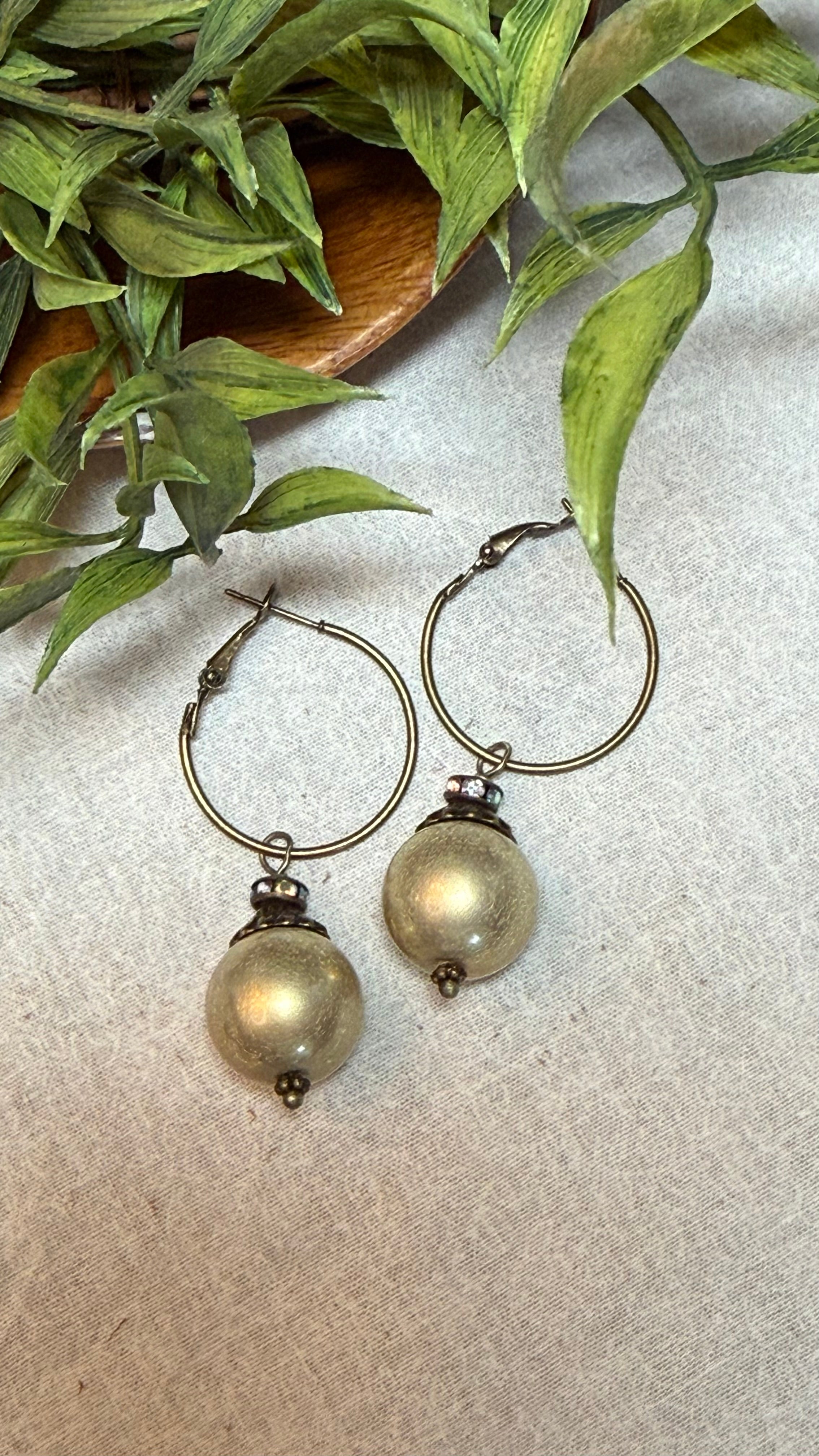 Champagne Hoop with Pearl Earrings