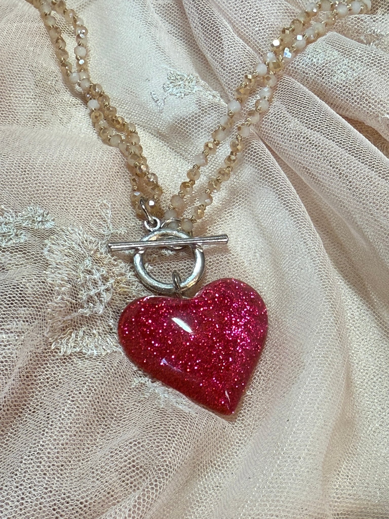 Glitter Roses Heart Necklace - Vintage Vault Boutique