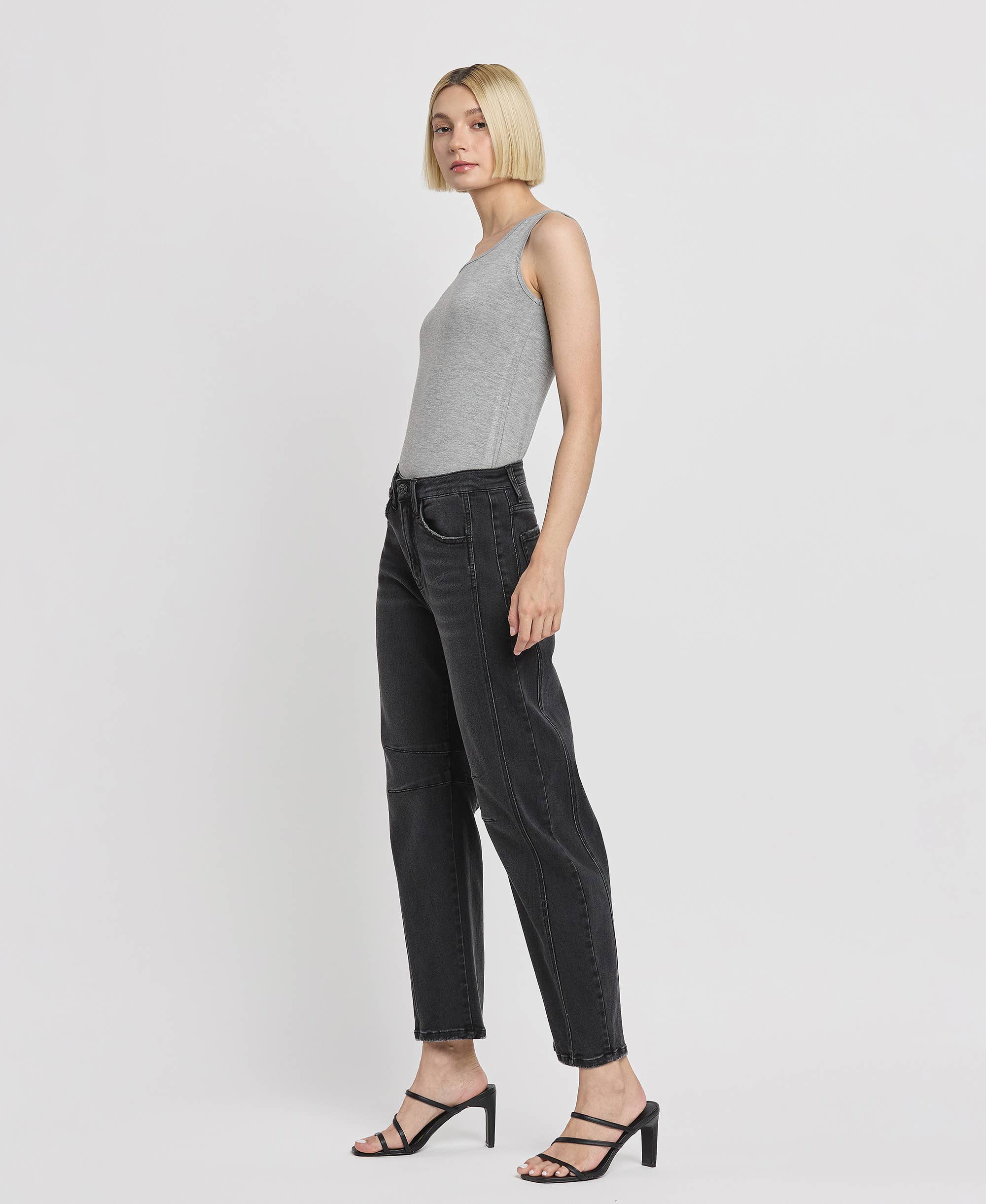 Ankle Barrel Leg Jean