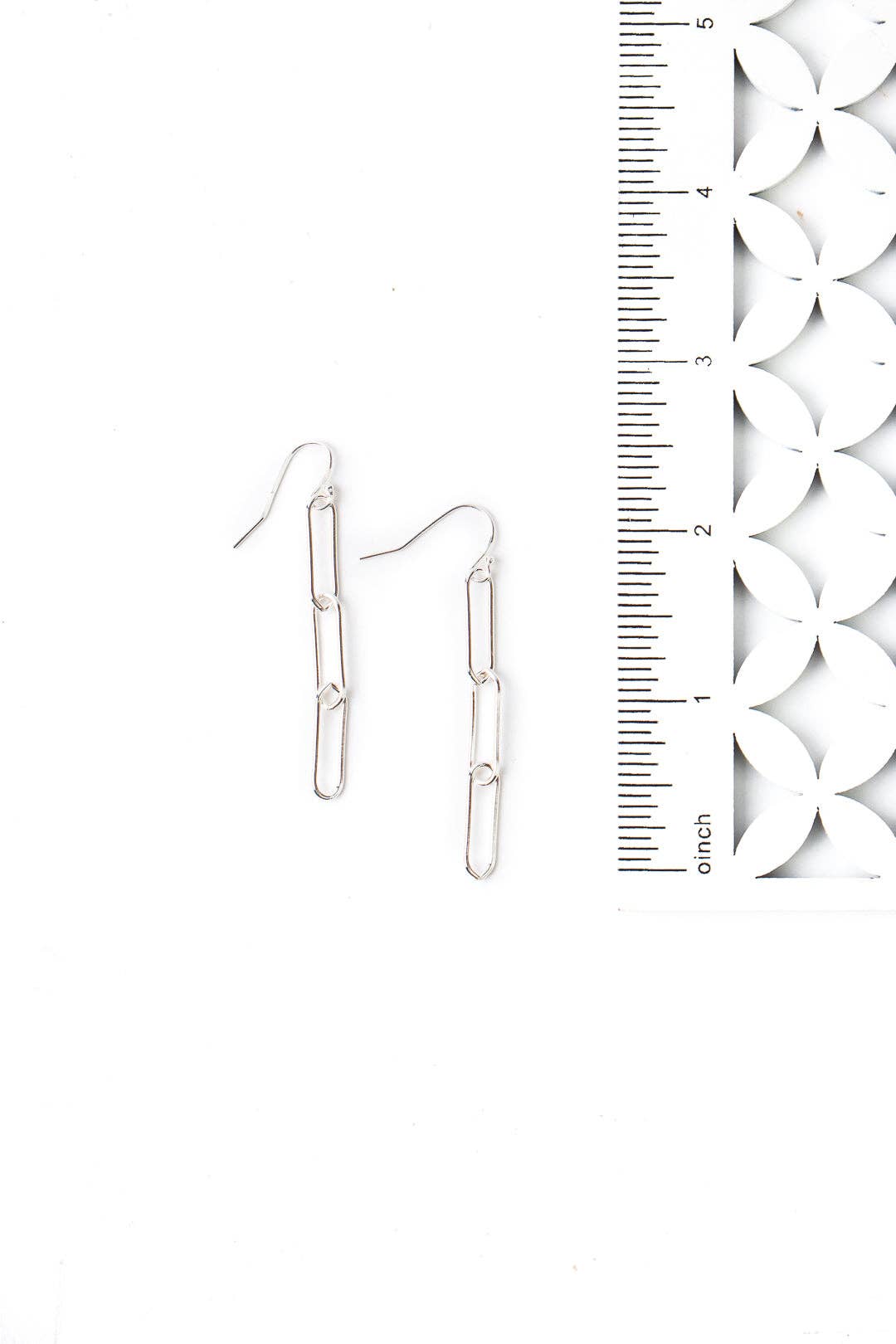 Simplicity Longer Paperclip Simple Earrings E007