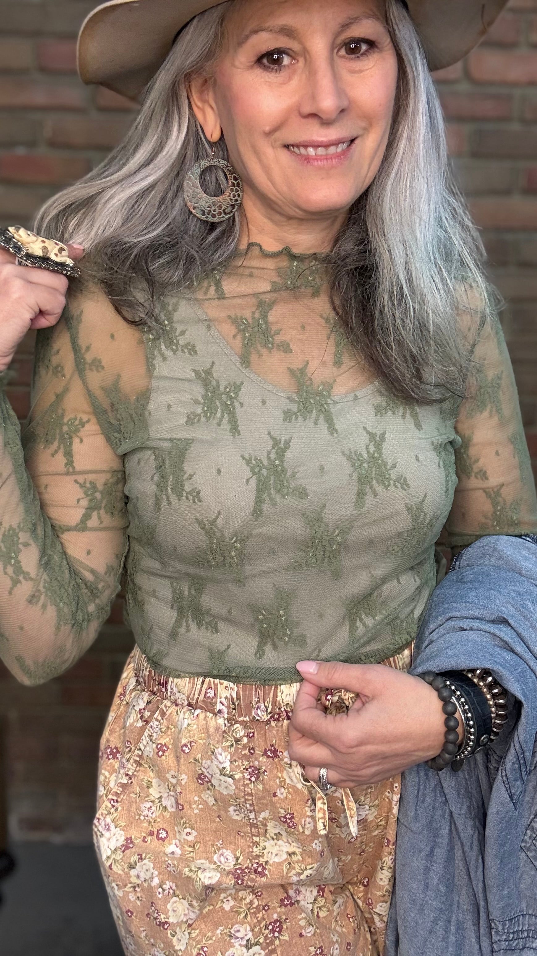 Embroidery Long Sleeve Mesh Top