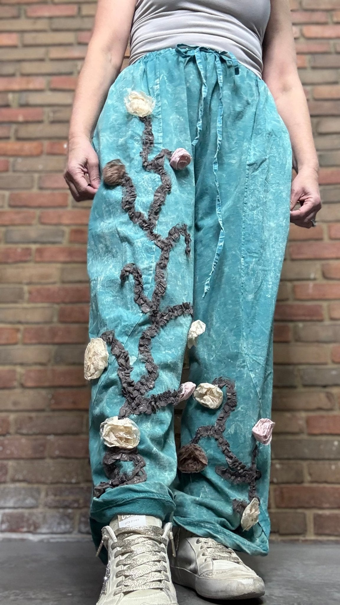 Roses Pant - Vintage Vault Boutique