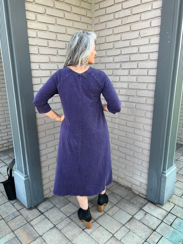 Three Quarter Sleeve Two Pocket Dress with Cat XS