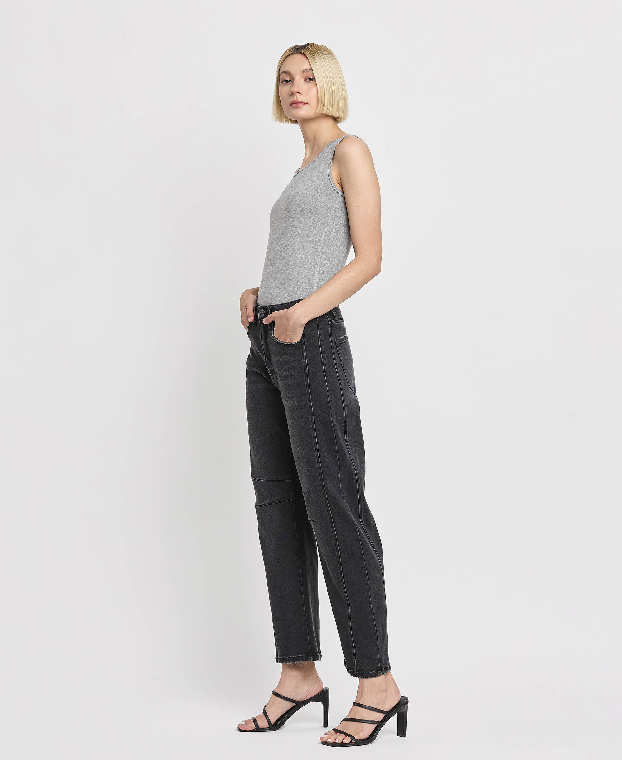Ankle Barrel Leg Jean