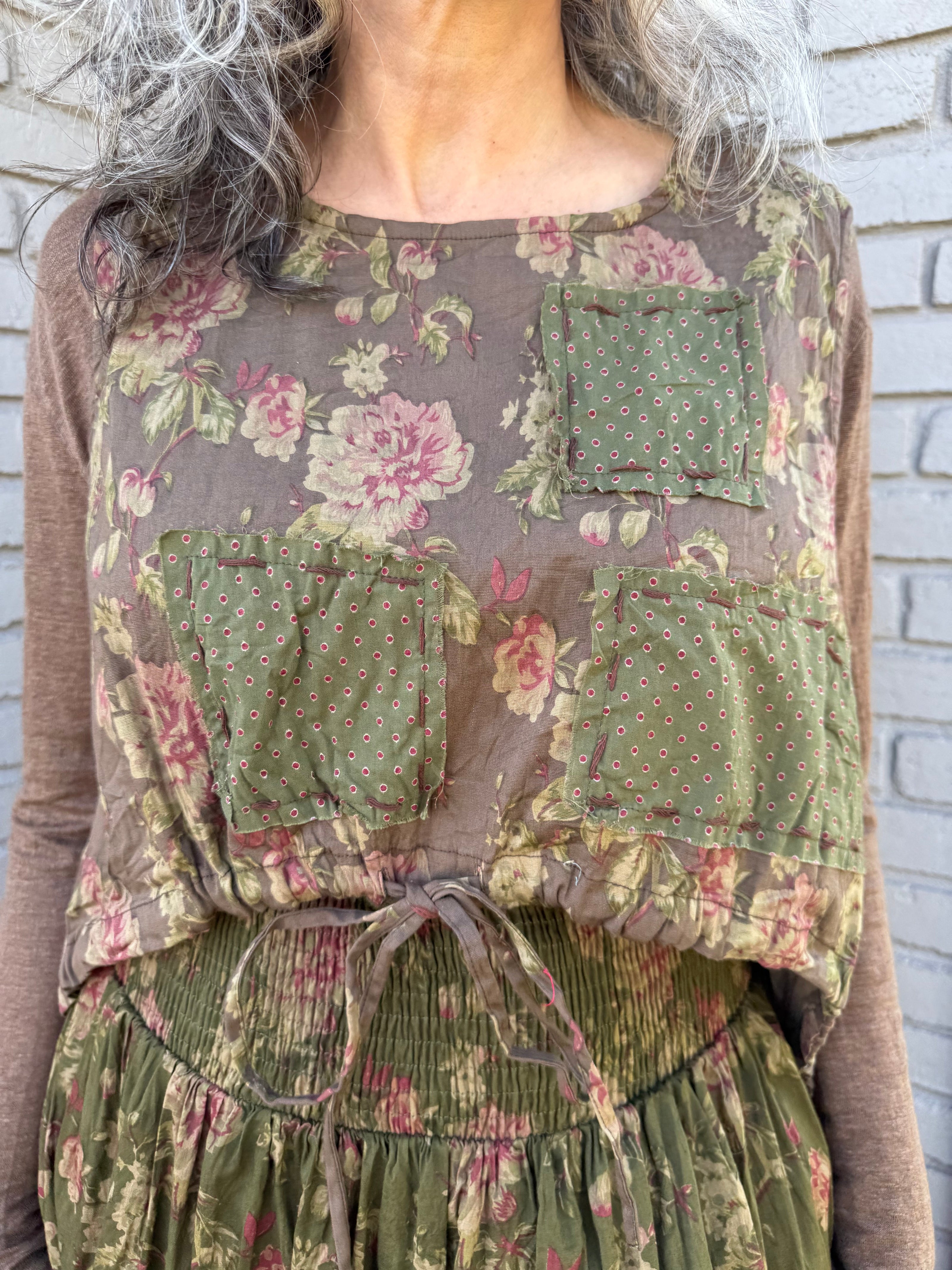 Azel Short Vest in Havana