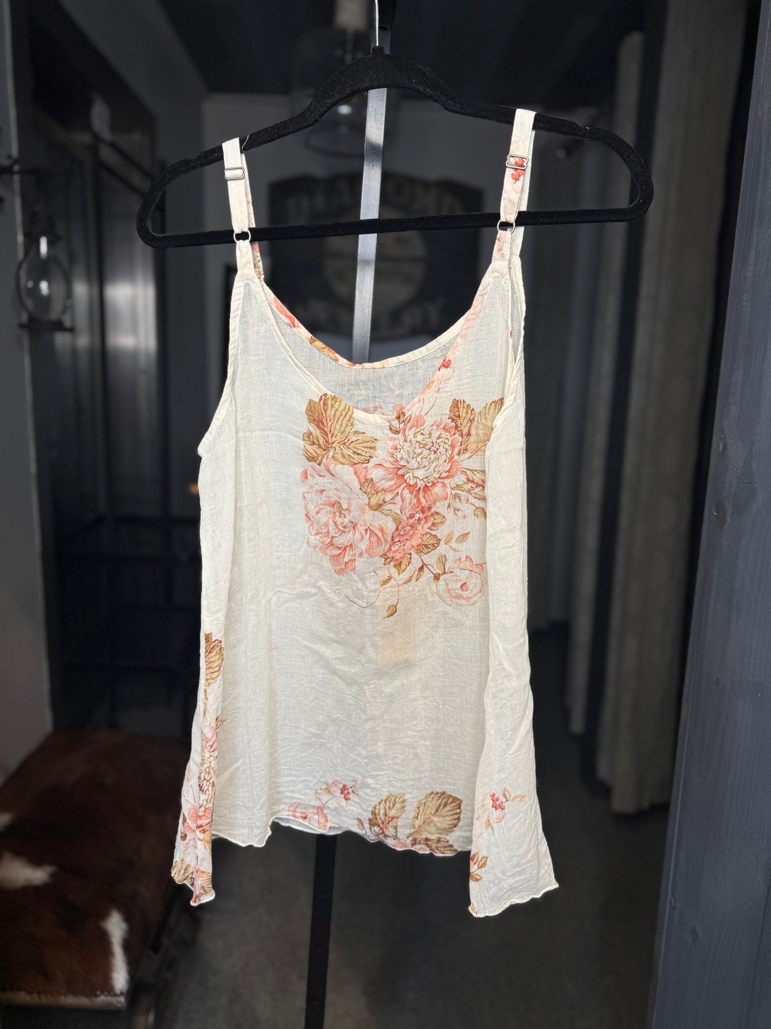 Basic Tank Top - Vintage Vault Boutique