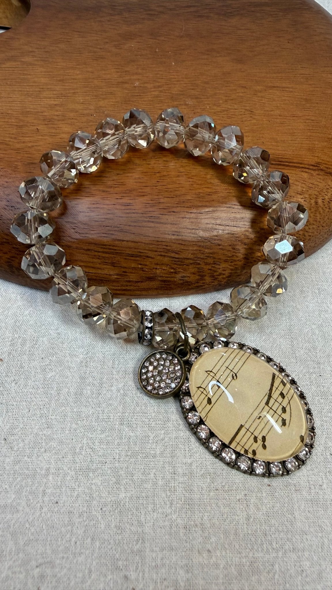 Music Notes Crystal Stretch Bracelet - Vintage Vault Boutique