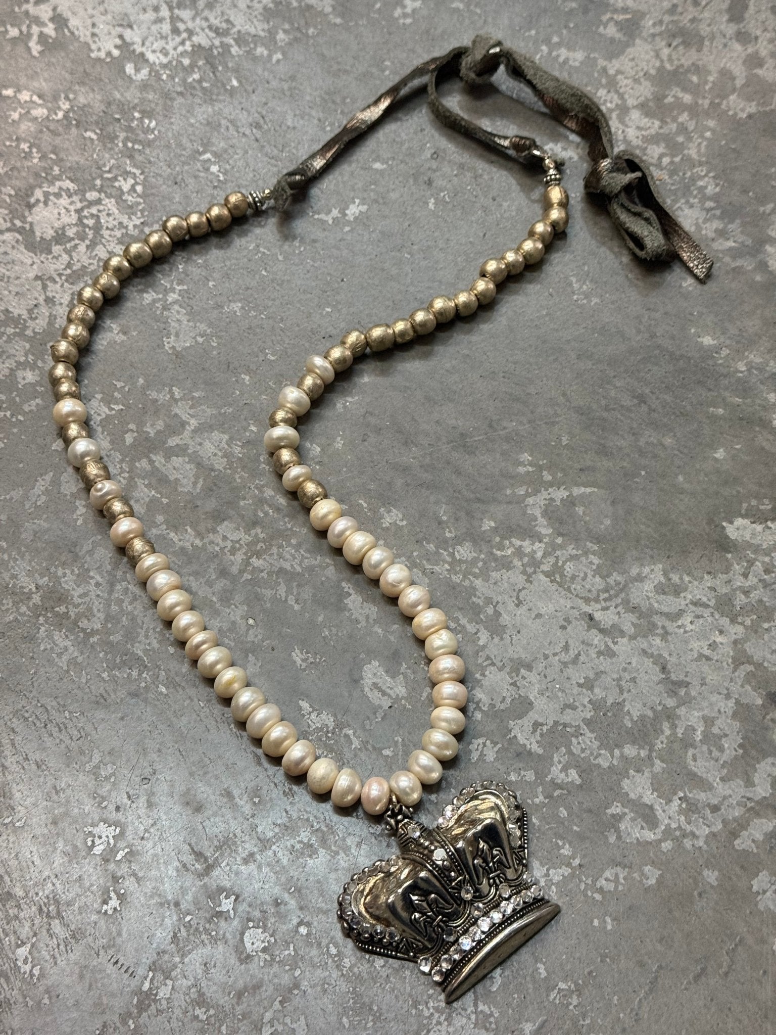Crystal Crown Pendant Necklace - Vintage Vault Boutique