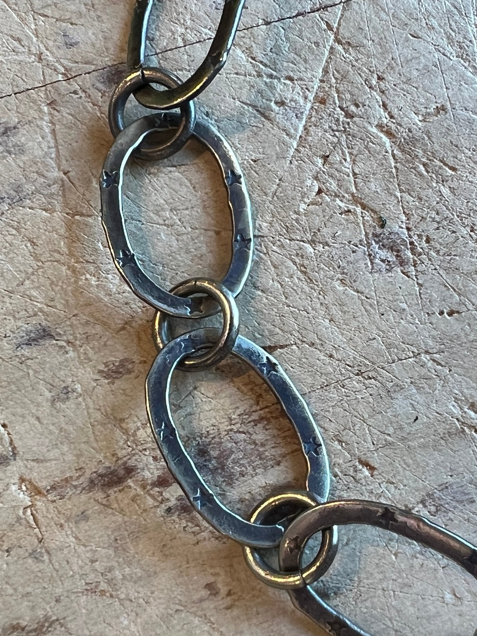 Link w/Stars Necklace - Vintage Vault Boutique