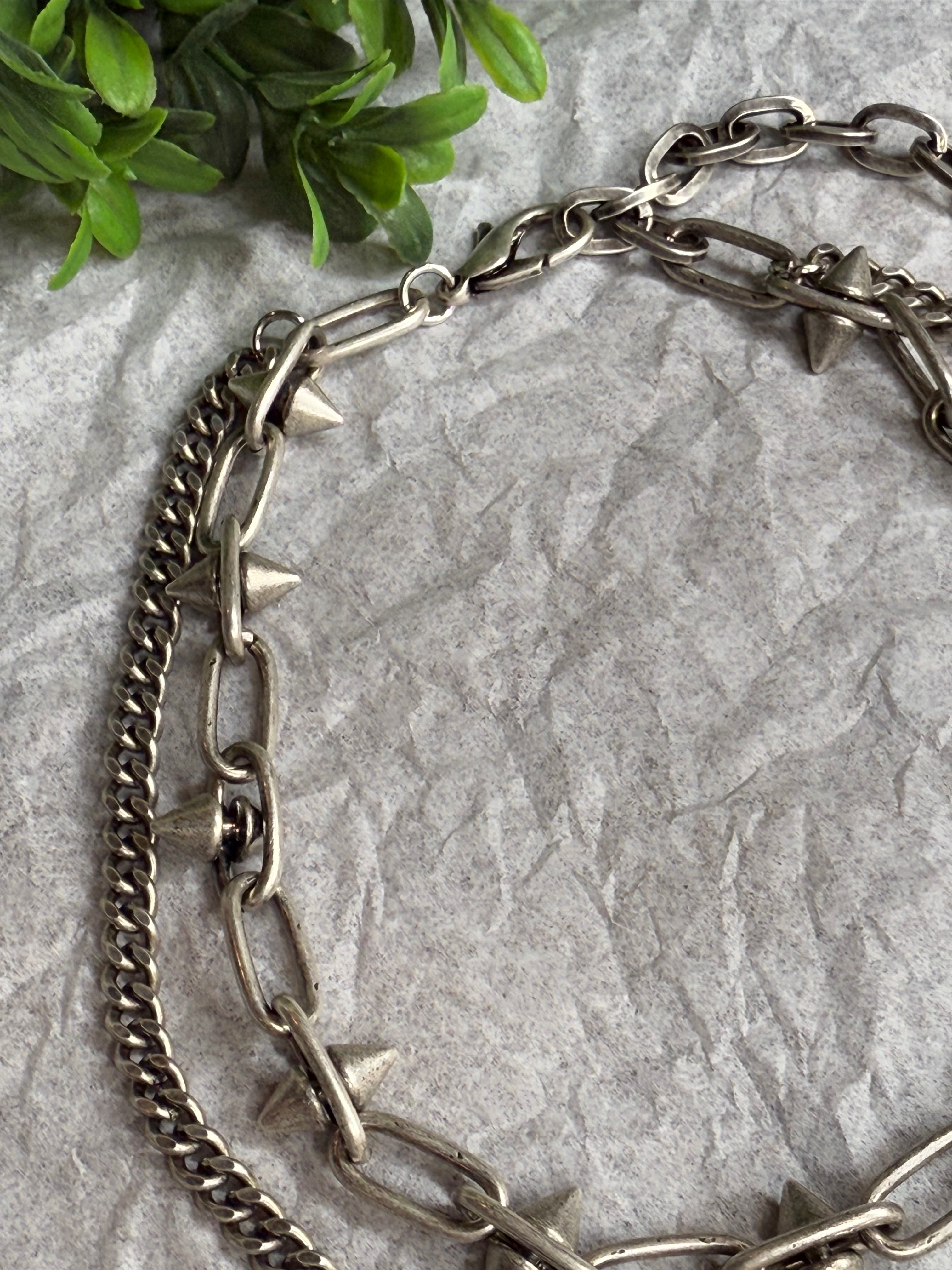 Oakley Necklace in Antique Silver