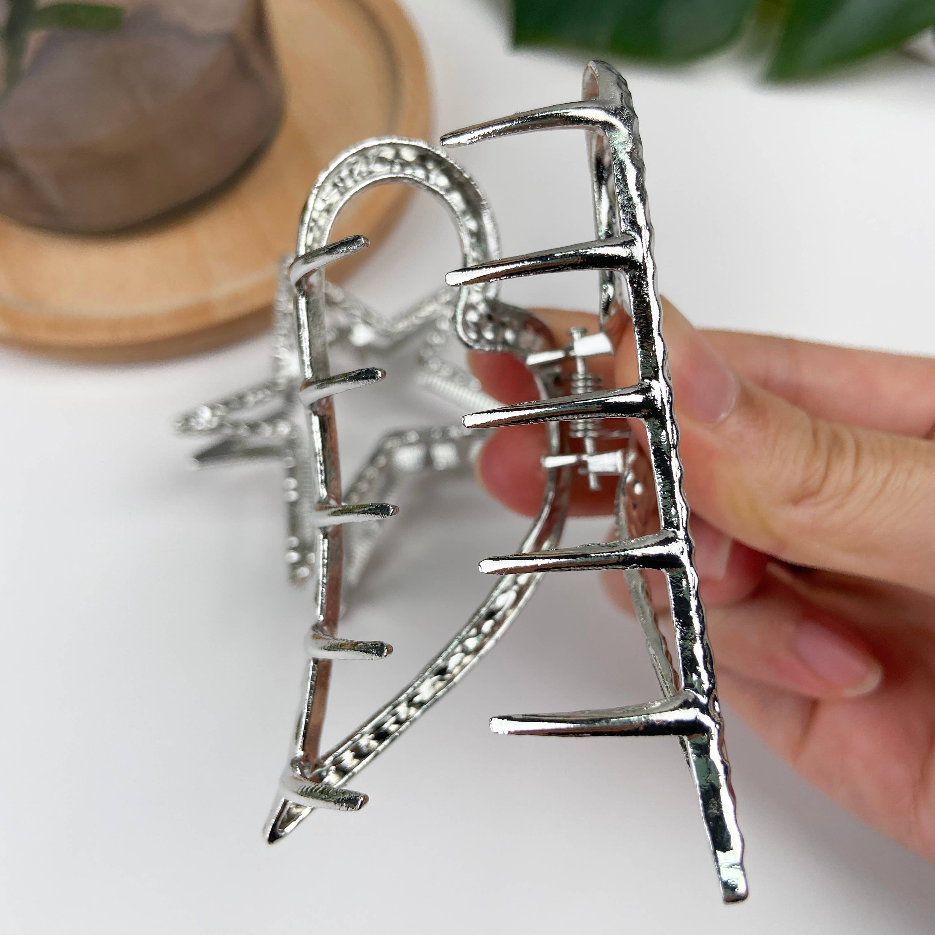 Alloy Star Hair Claw Clip