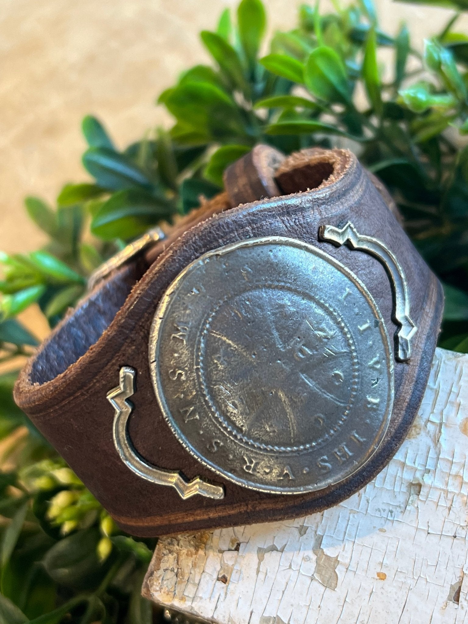 Celtic Cross Brn Leather Bracelet - Vintage Vault Boutique