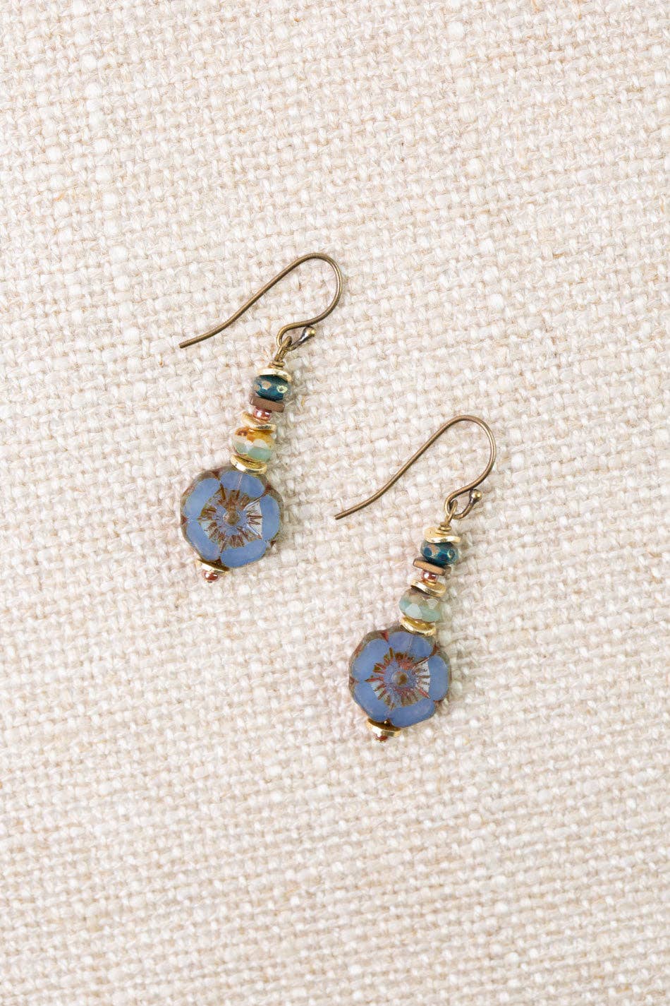 Folklore Simple Earrings E018 - Vintage Vault Boutique