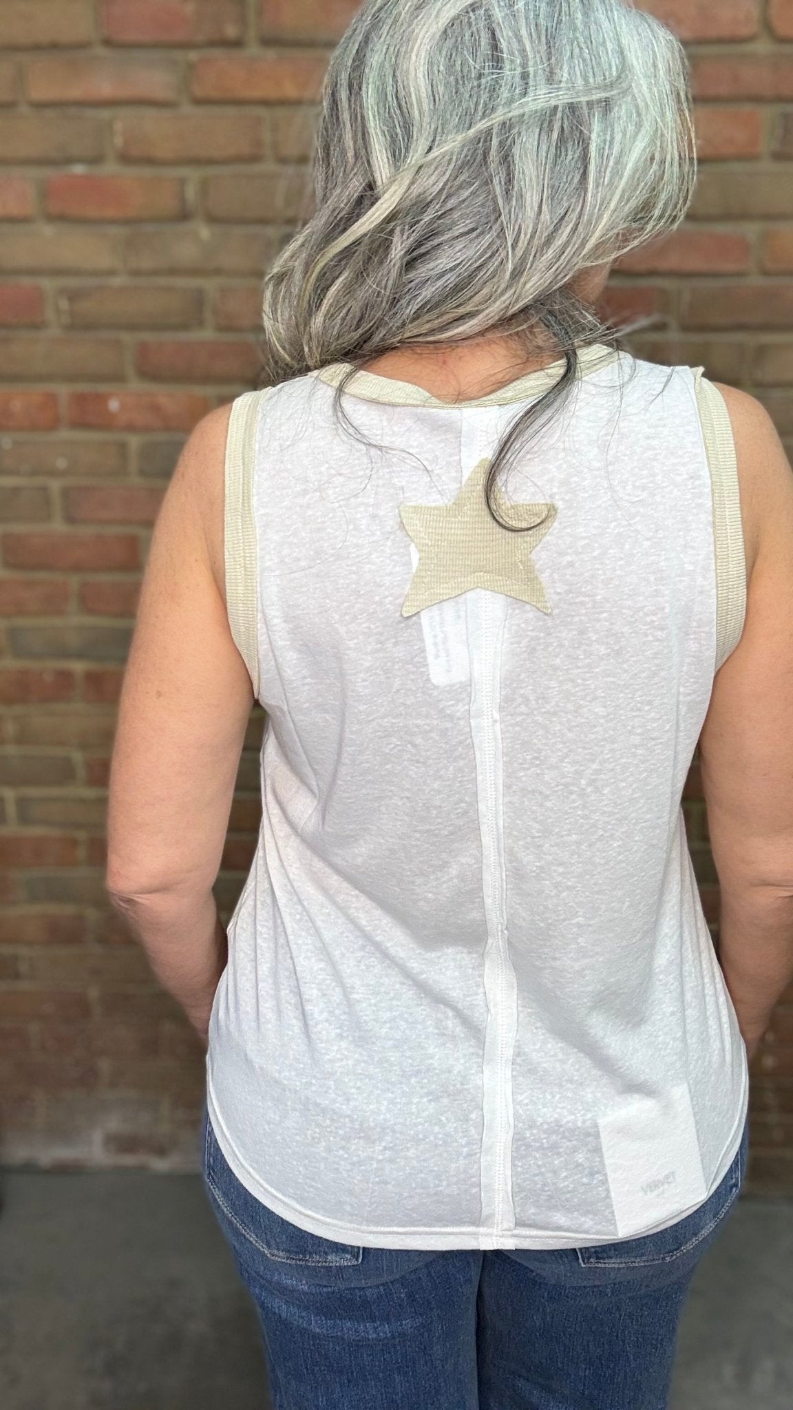 Star Applique Tank Top - Vintage Vault Boutique