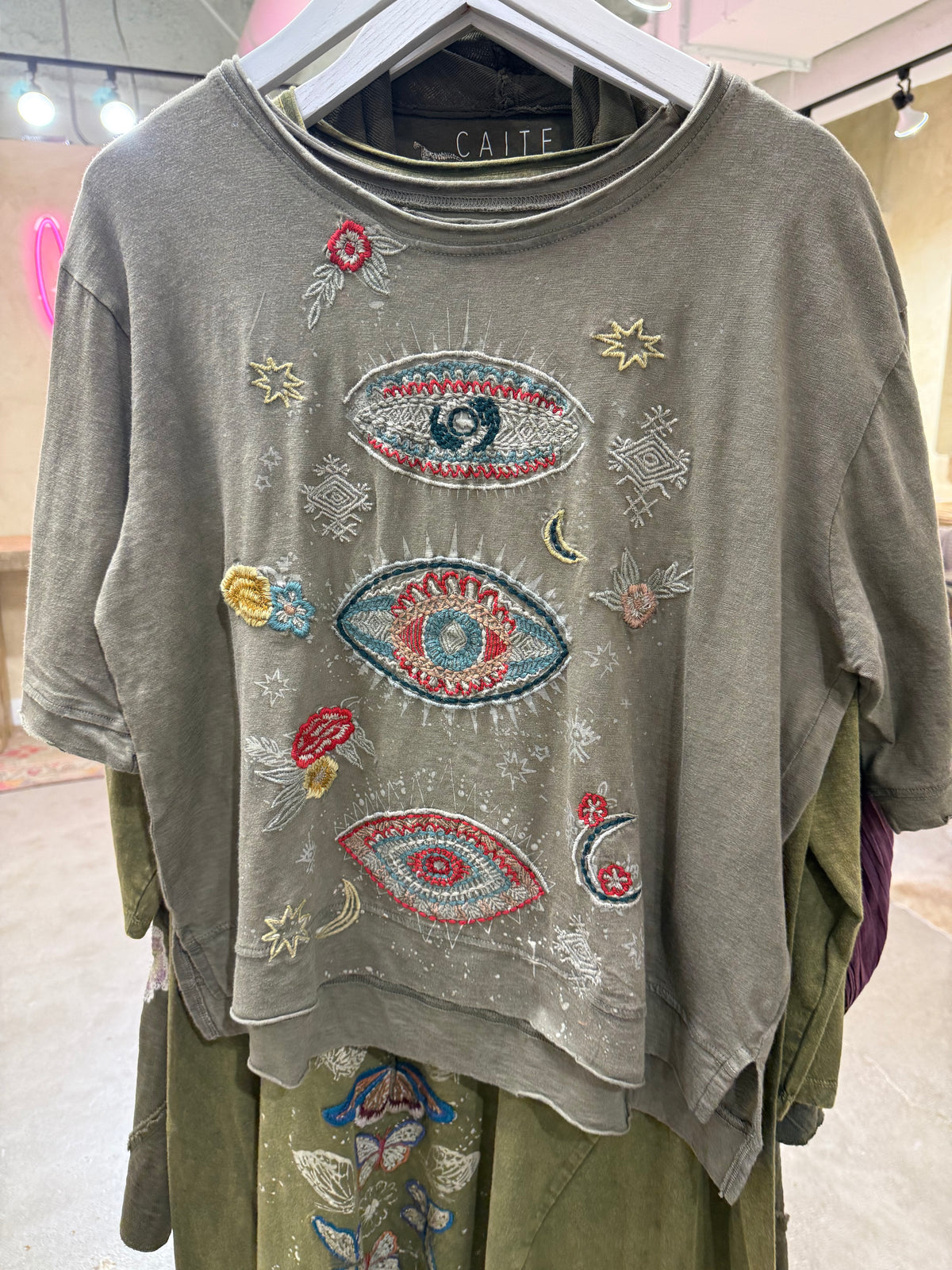 Helena - Three Eye Embroidery T-Shirt