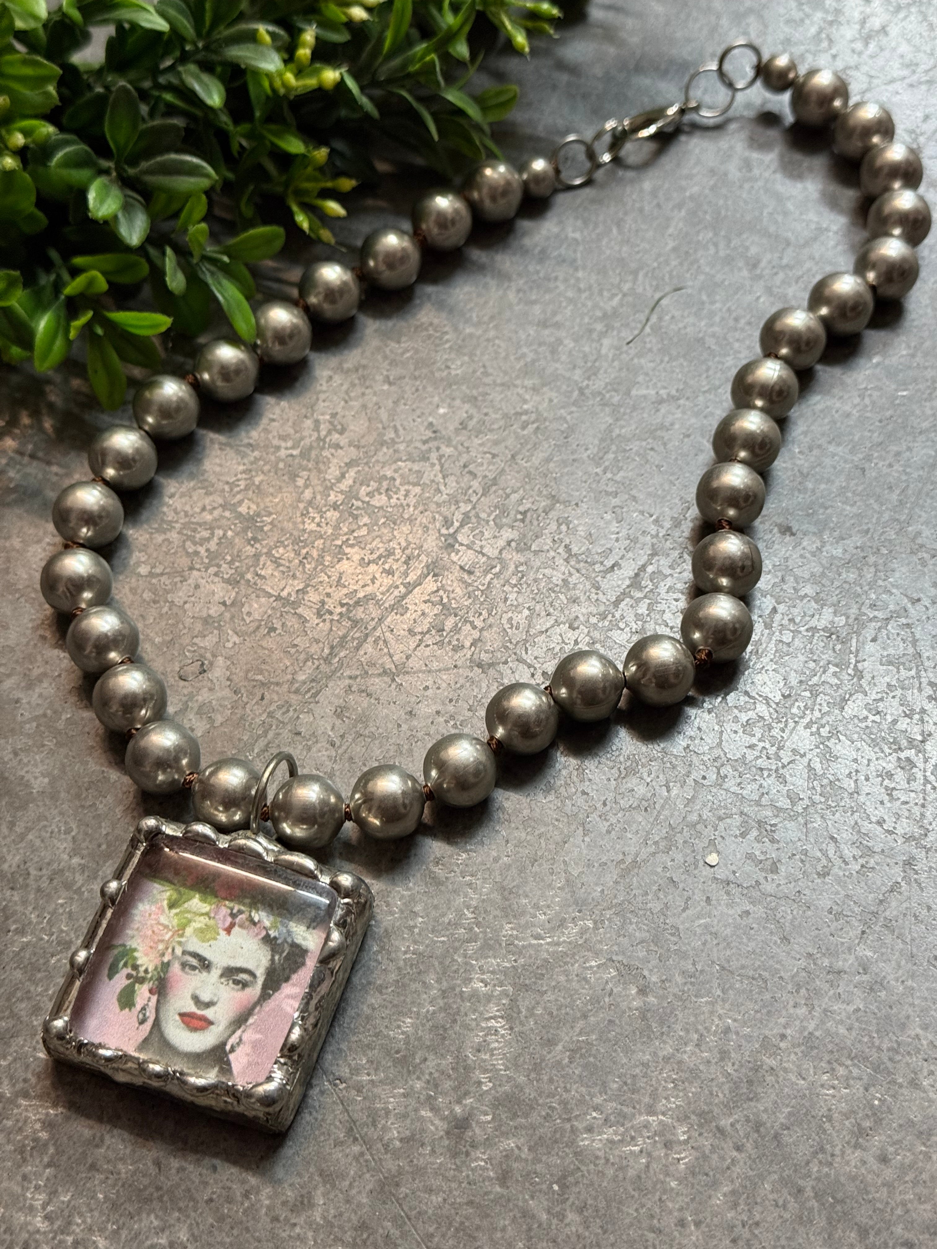 Frieda Khola Nacklace