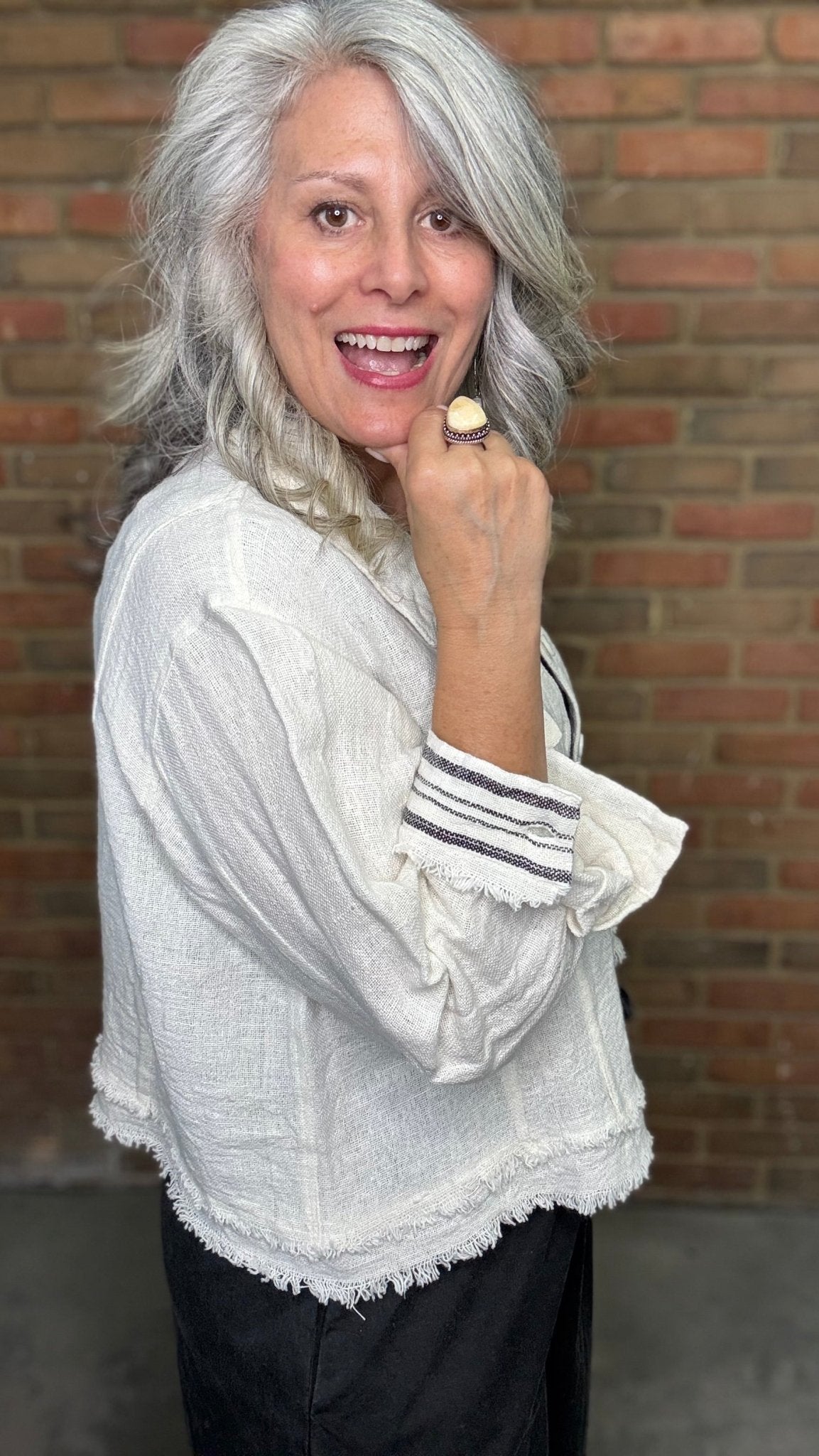 Light Linen Jacket - Vintage Vault Boutique
