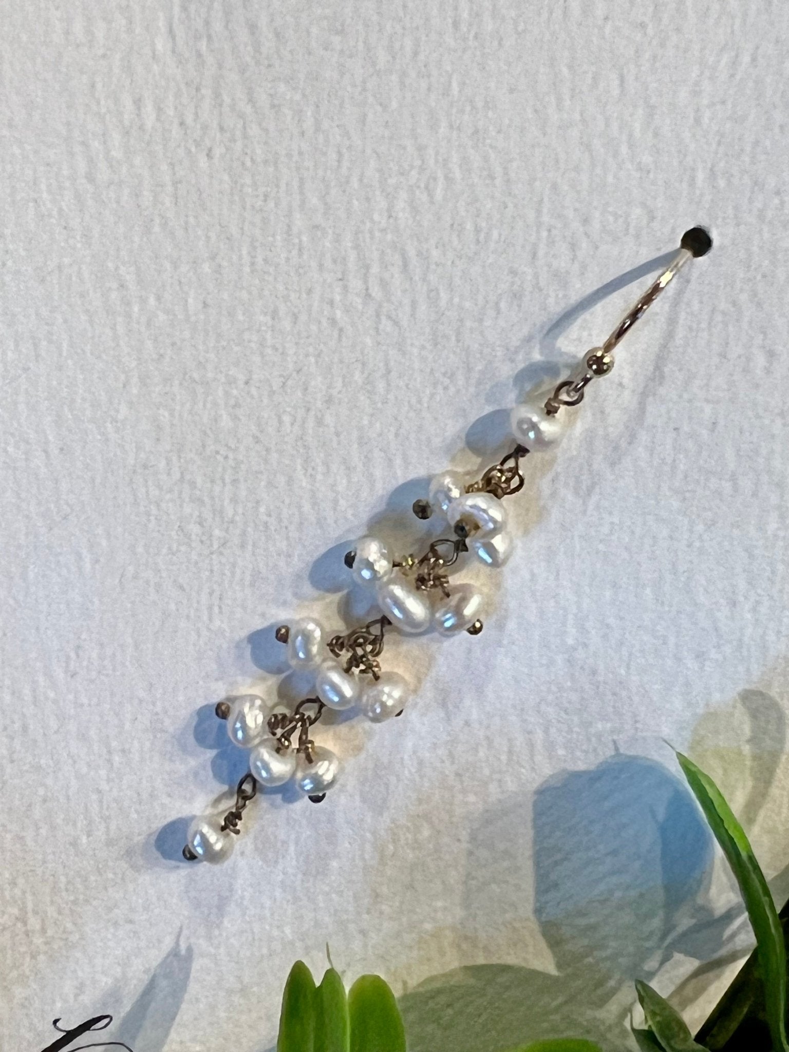 Freshwater Dangle Earrings - Vintage Vault Boutique