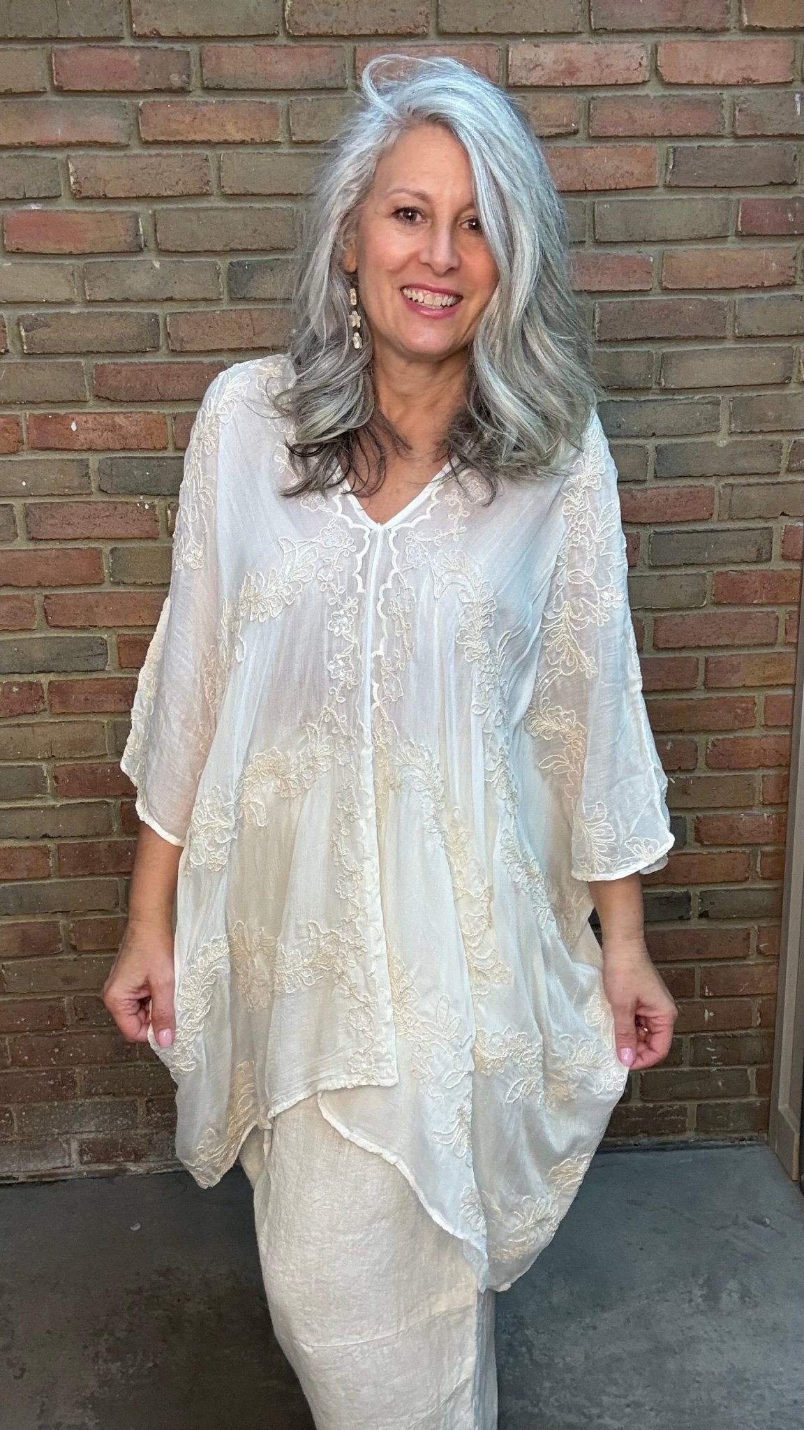 Natural Kimono Embroidery Top - Vintage Vault Boutique