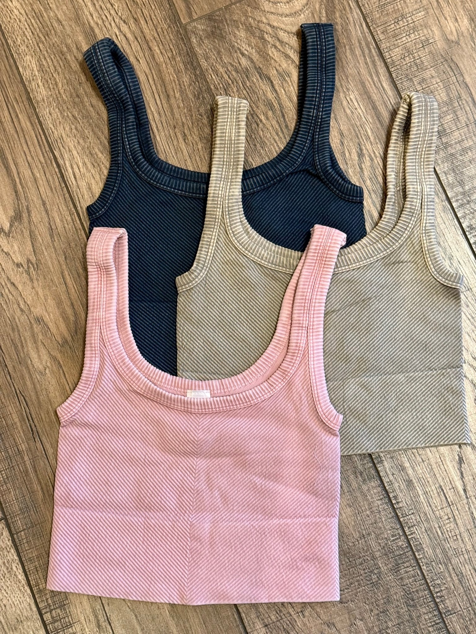 Vintage Chevron Crop Top - Vintage Vault Boutique