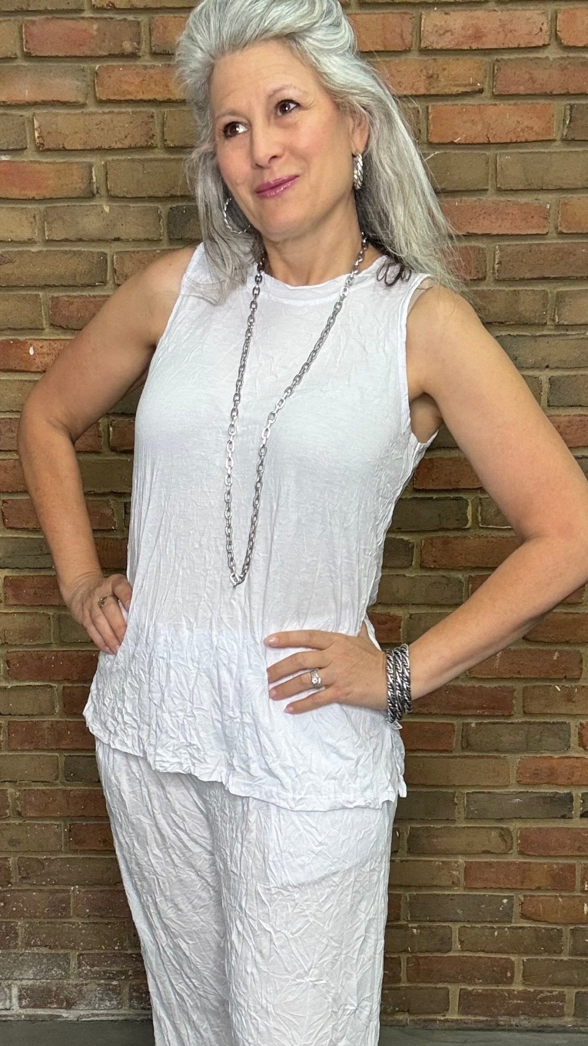 White Crinkle Tank Top - Vintage Vault Boutique