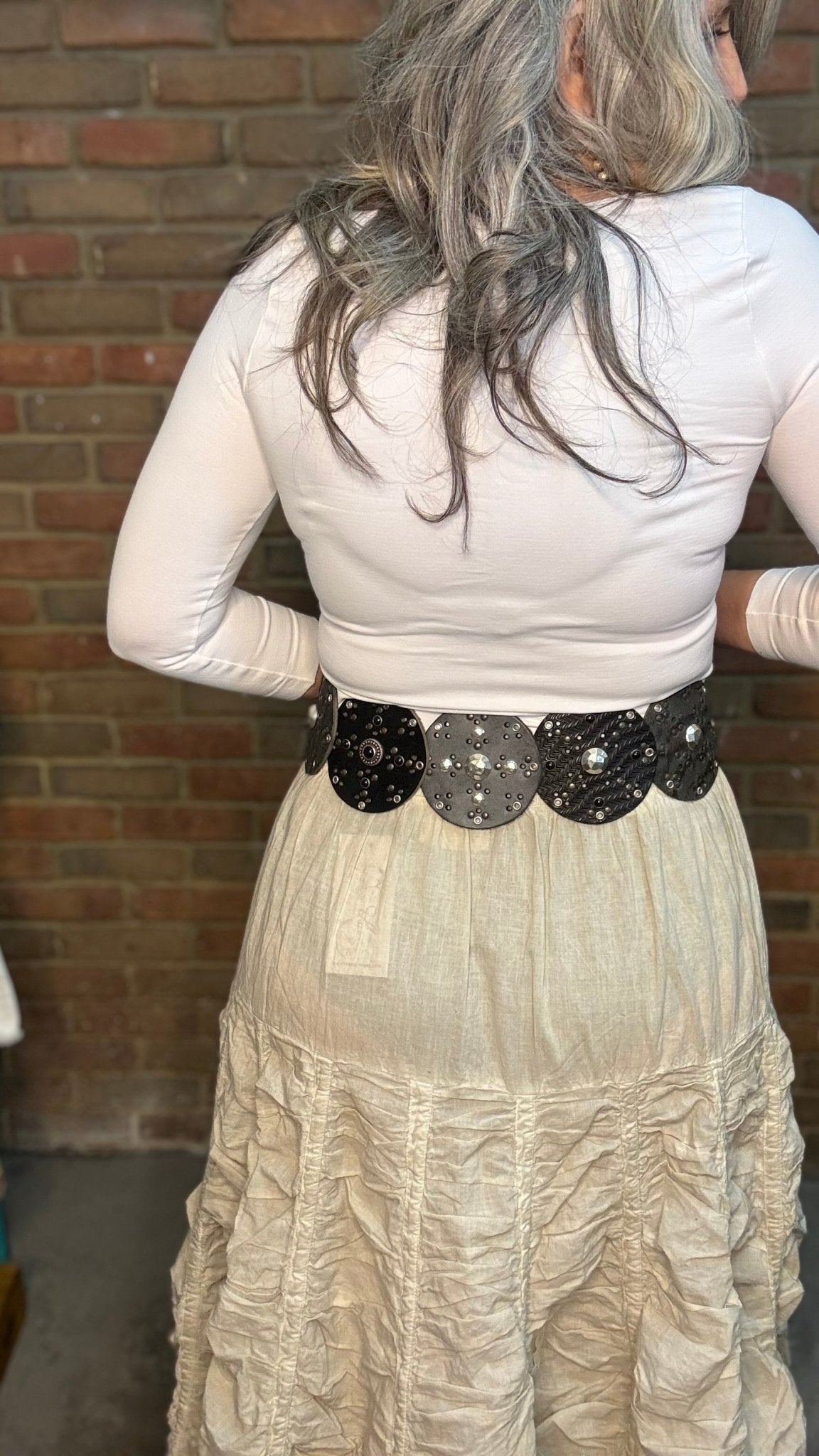 Shea Black Disk Belt - Vintage Vault Boutique