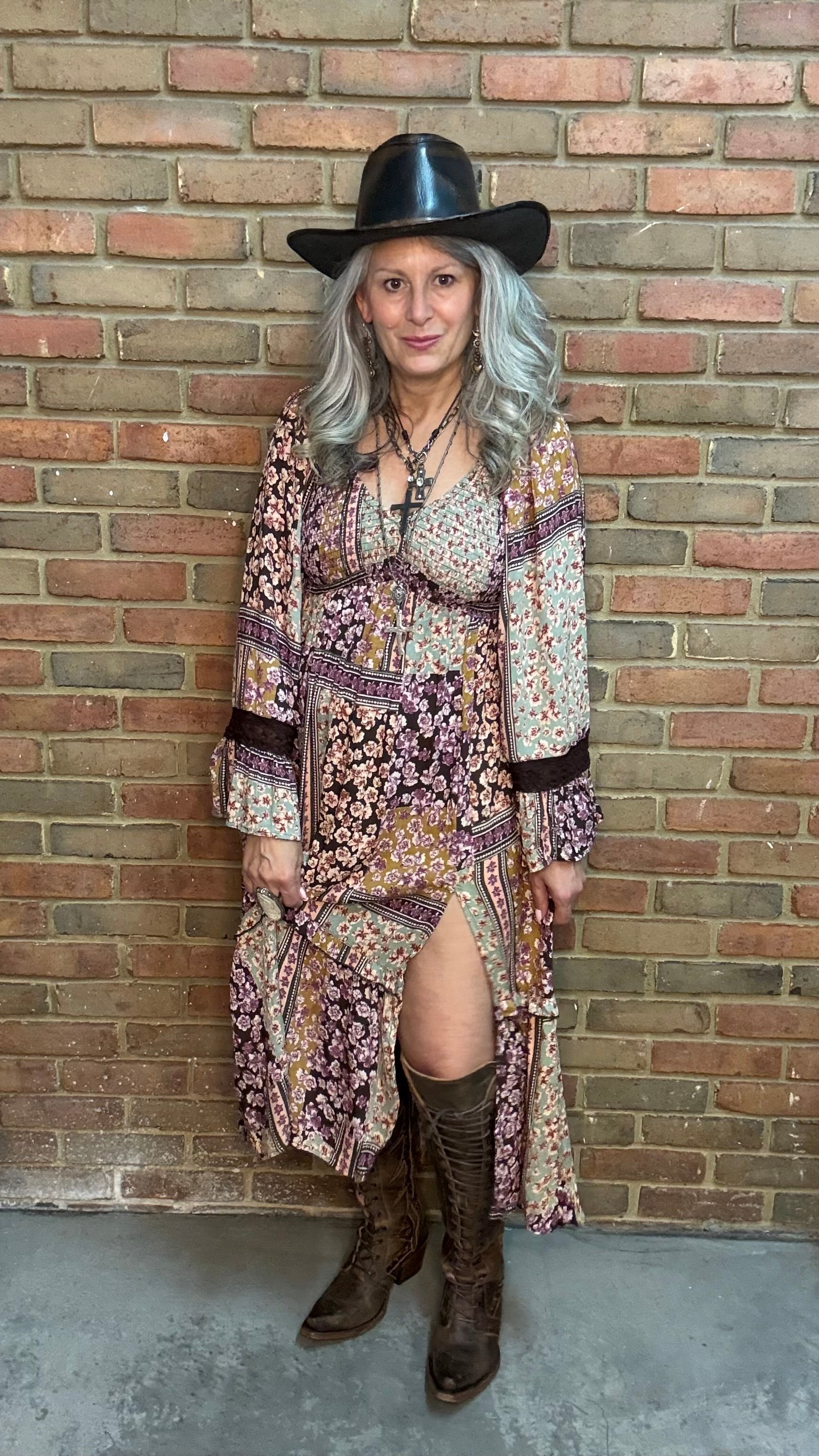 Tiered Dress Slit and Flare Sleeves