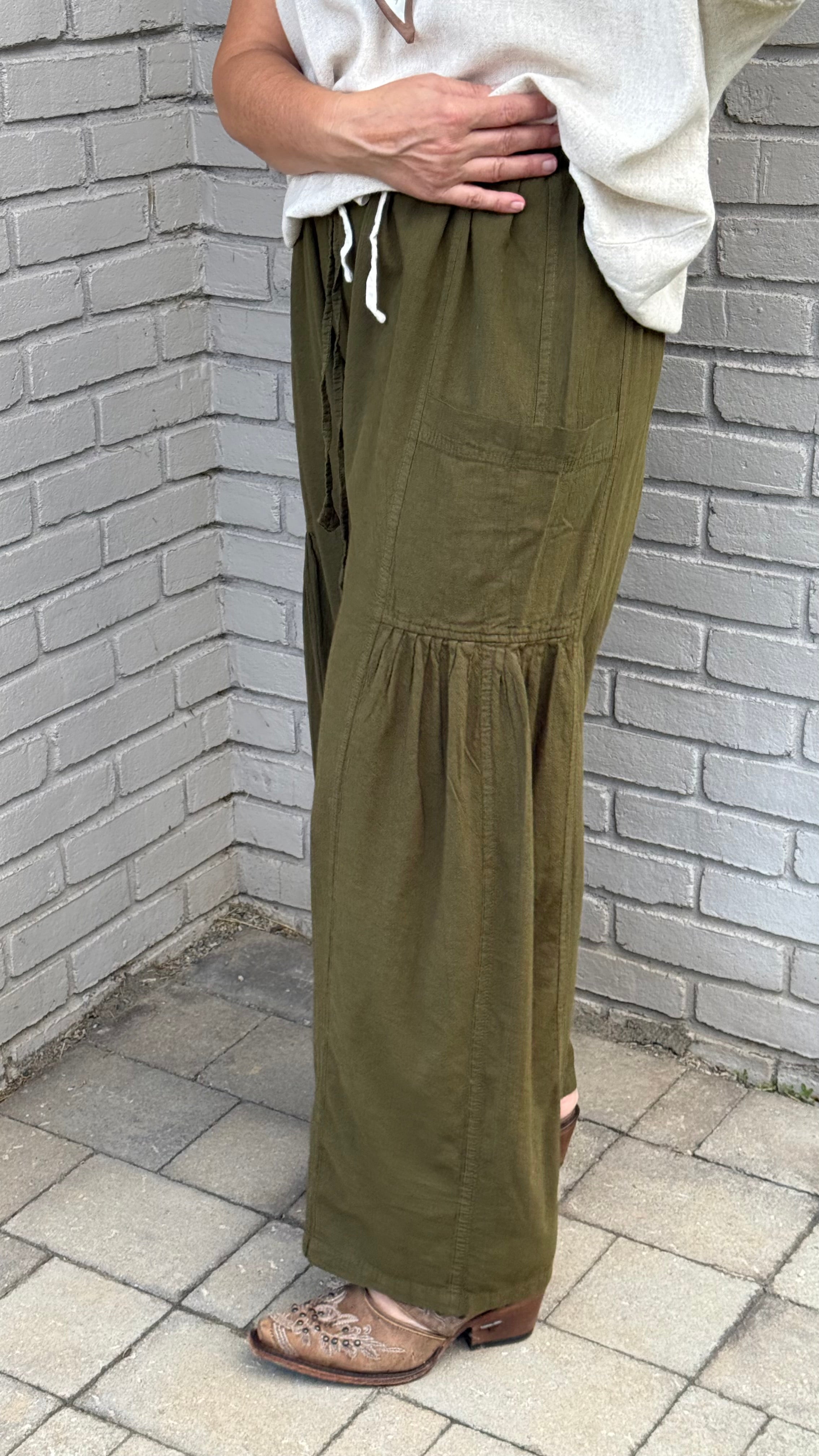 Side Pocket and Gathered Pant Forest