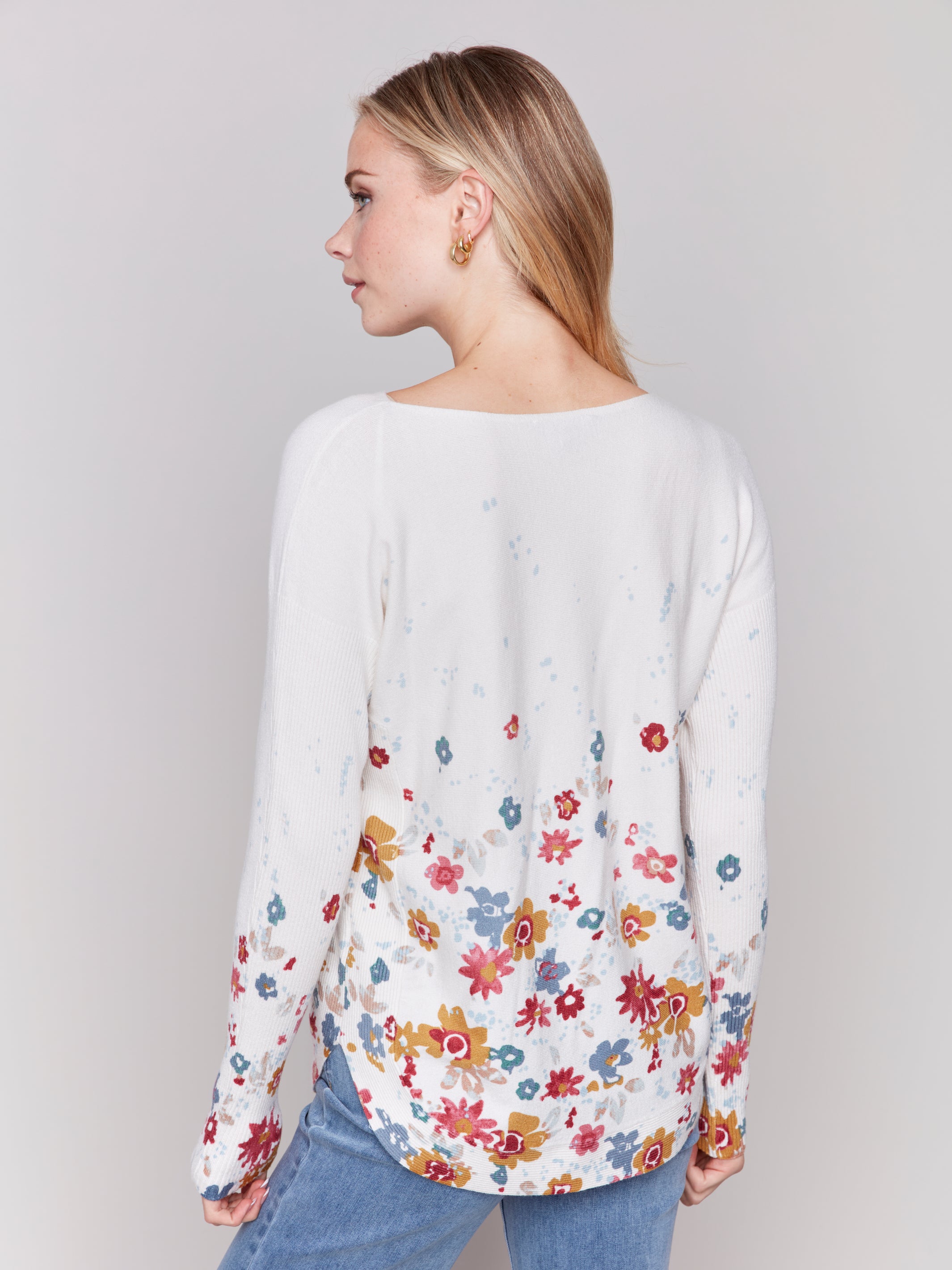 Floral Round Hem Sweater