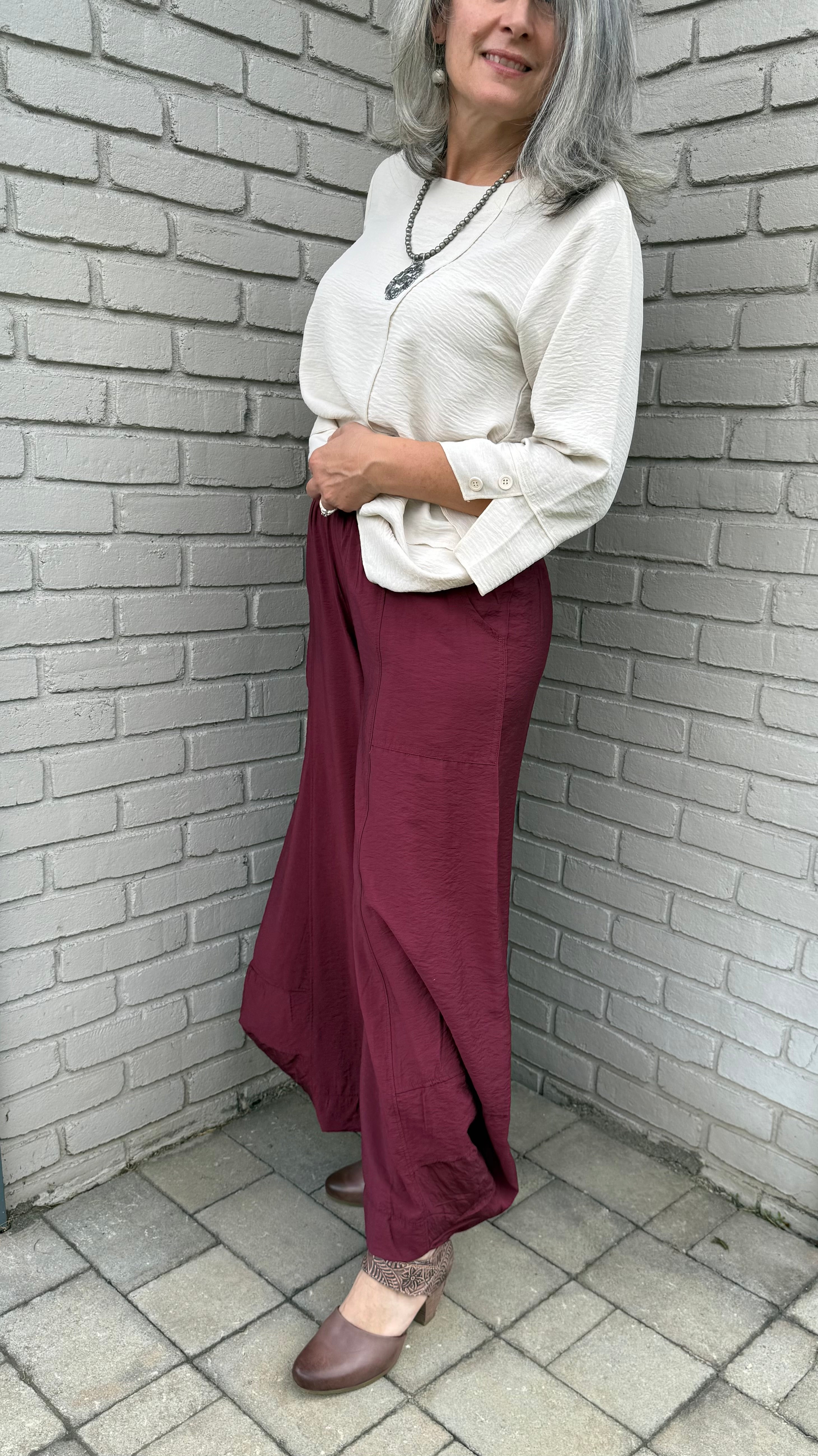 Wine Lantern Pant