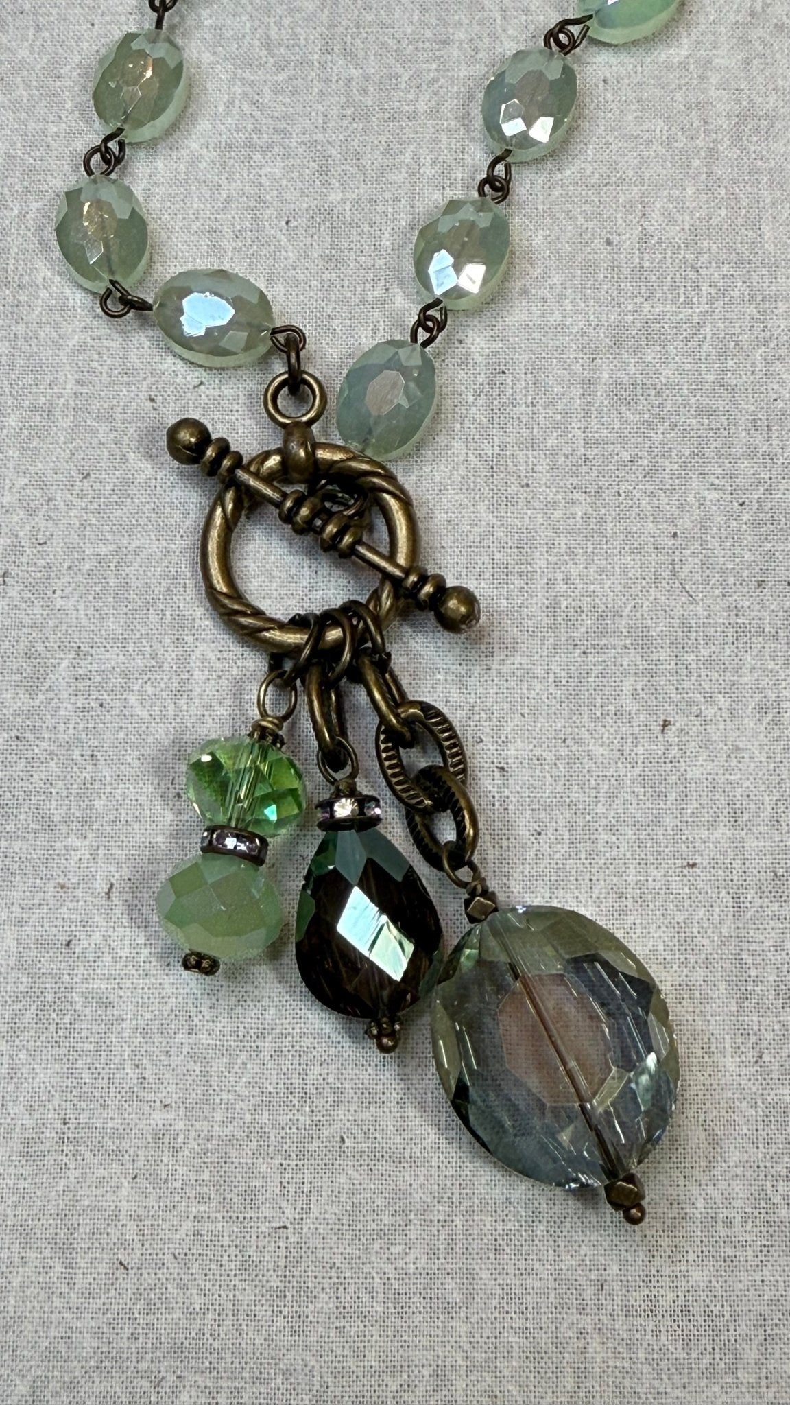 Mint Crystal Beaded Necklace - Vintage Vault Boutique