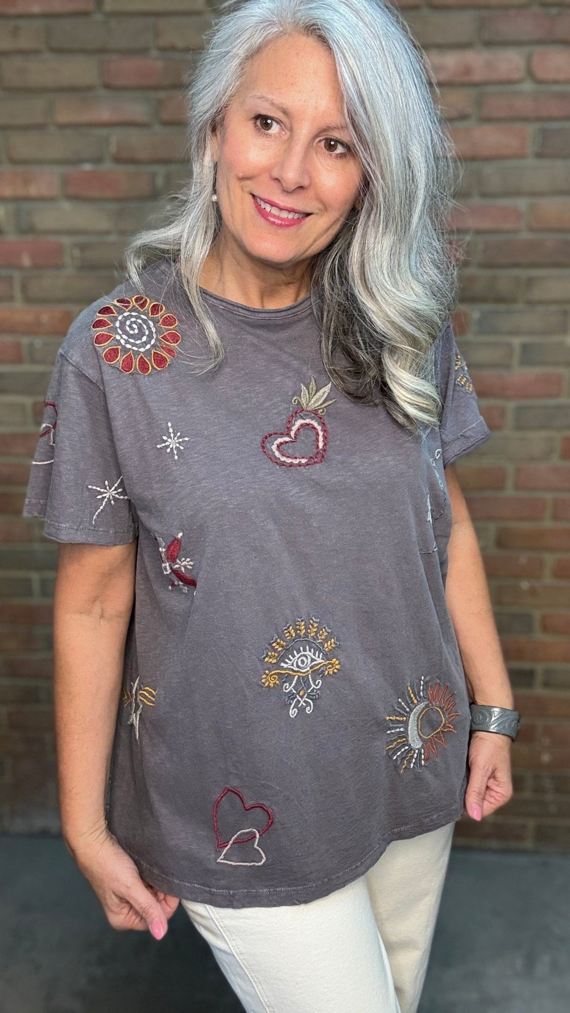 Marli - Feel Good T-Shirt - Vintage Vault Boutique