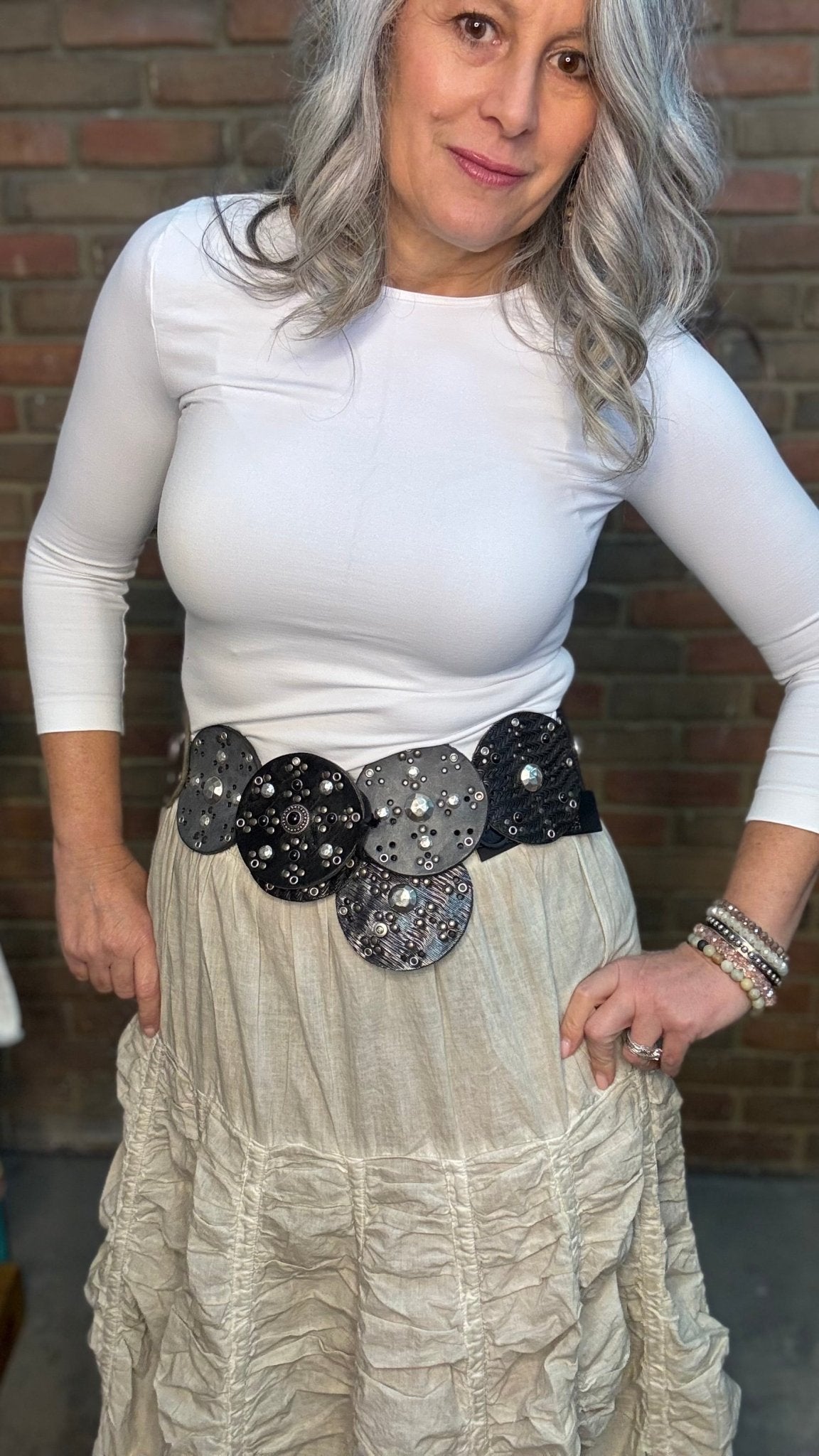 Shea Black Disk Belt - Vintage Vault Boutique