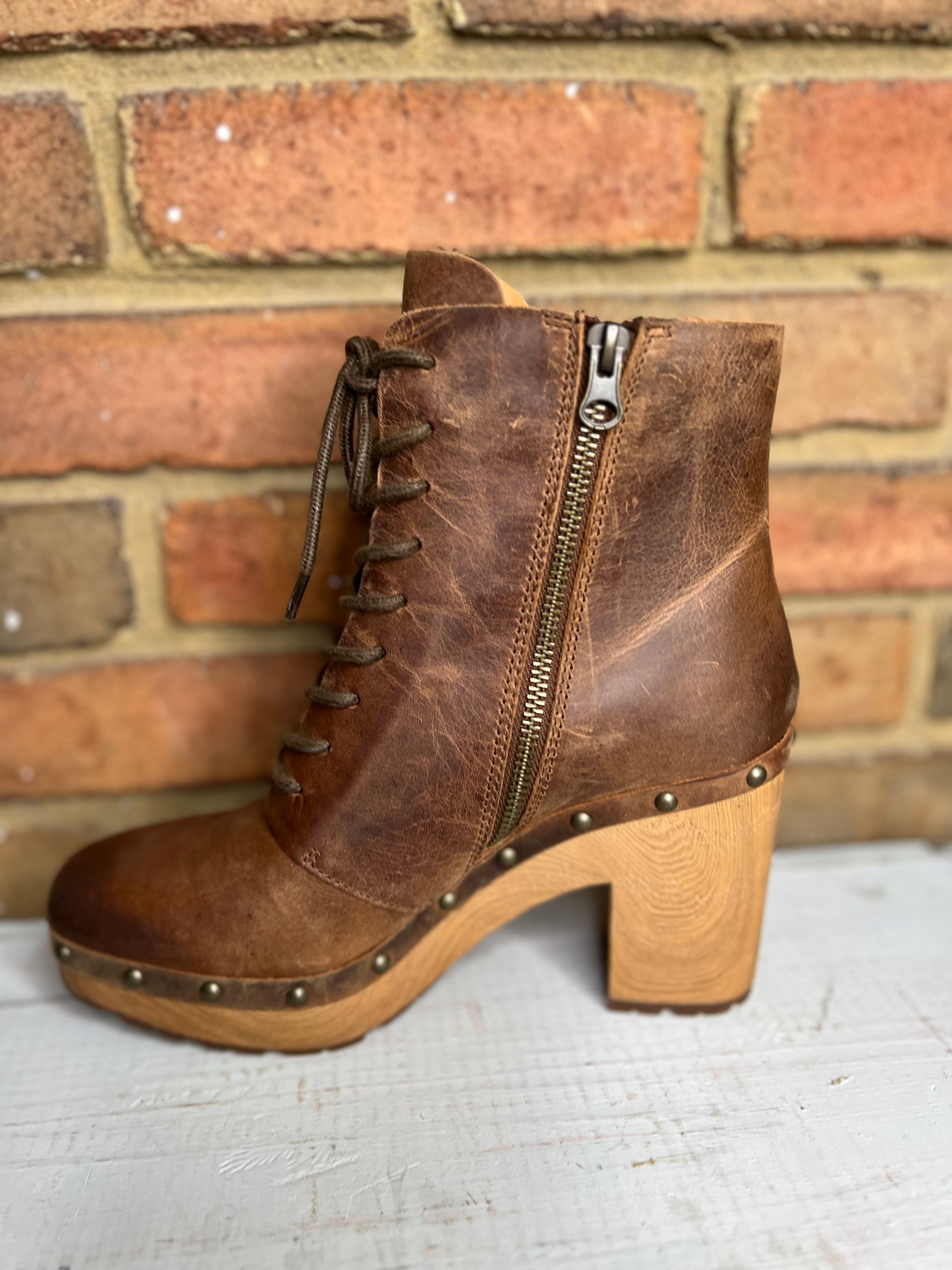 Sherborn Boot Size 10