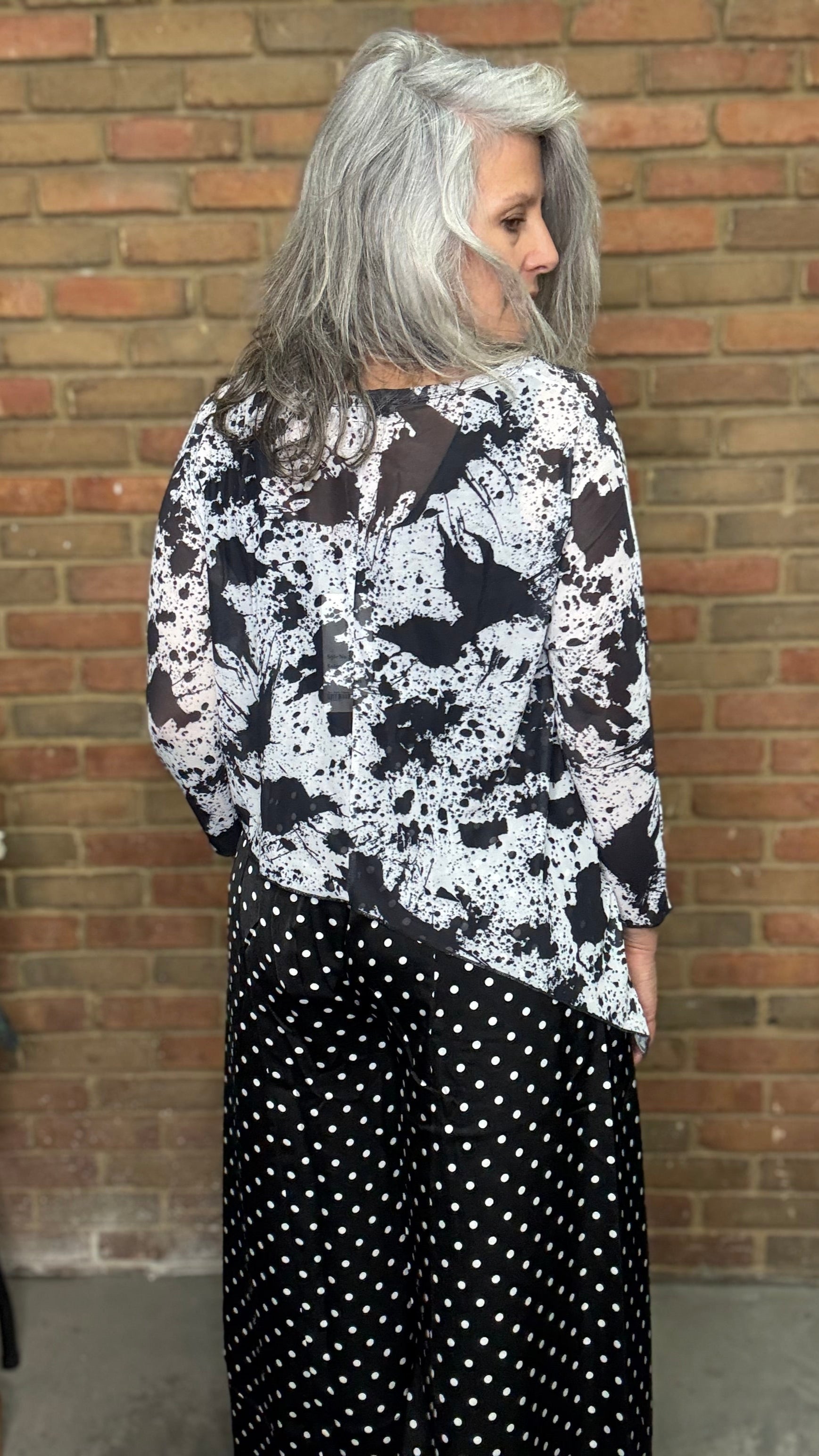 Black/White Mesh Topper