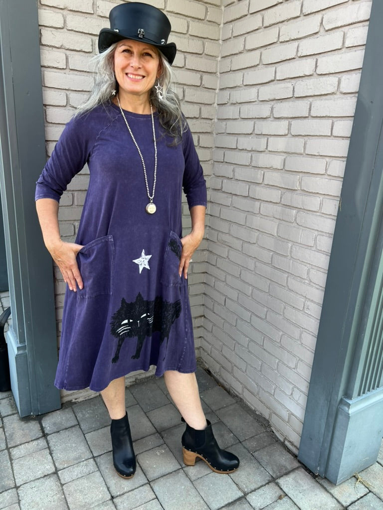 Three Quarter Sleeve Two Pocket Dress with Cat XS